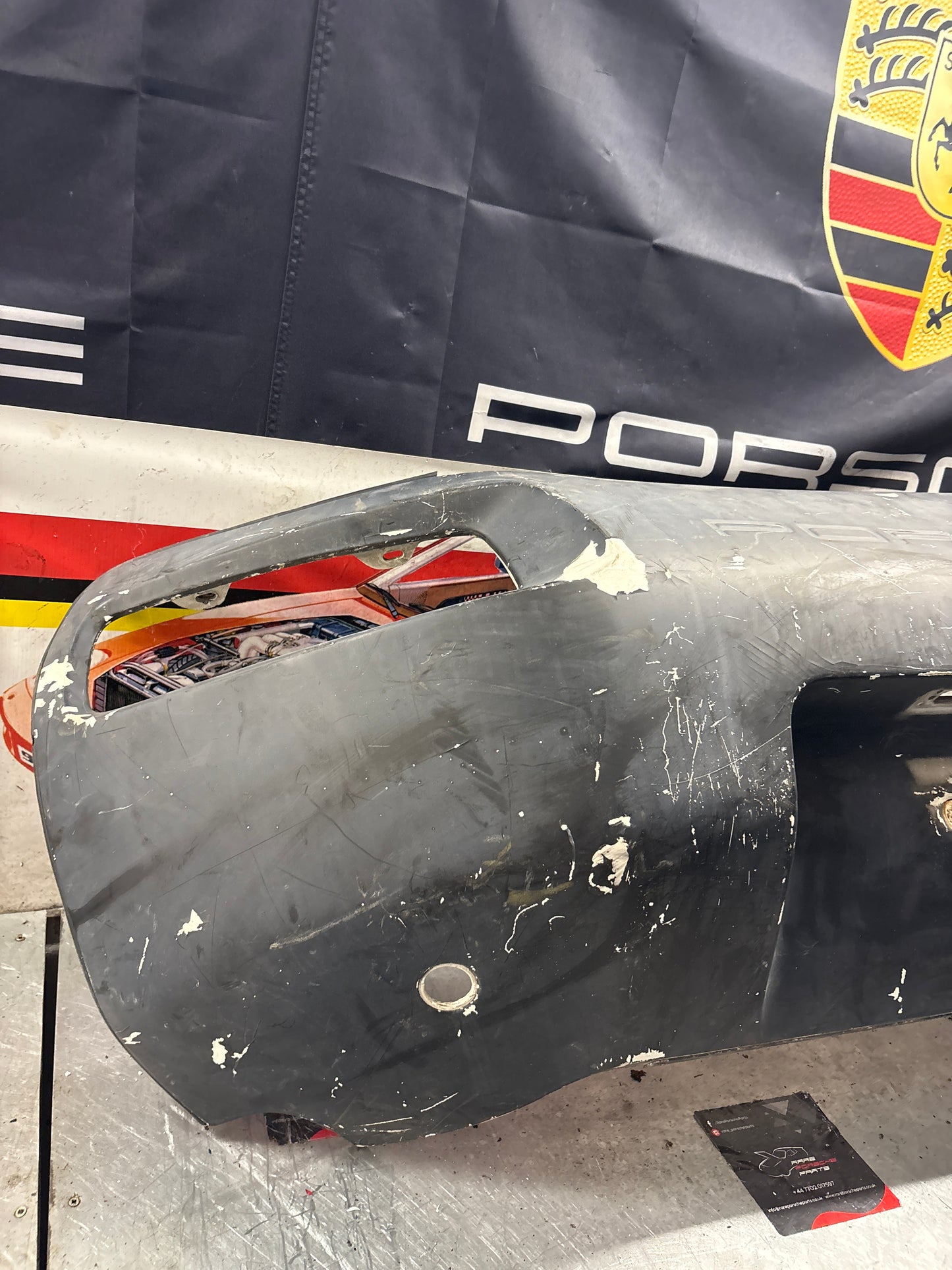 Porsche 928 rear bumper, used 92850502303 / 474181