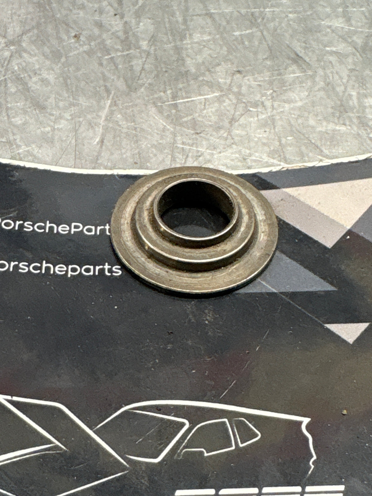 Porsche 924 lower concave washer, used 046109629