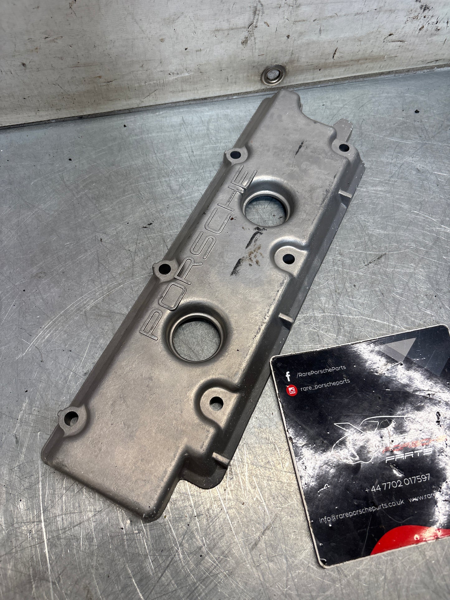 Porsche 911 930 / 914 valve cover, used 9011051152R