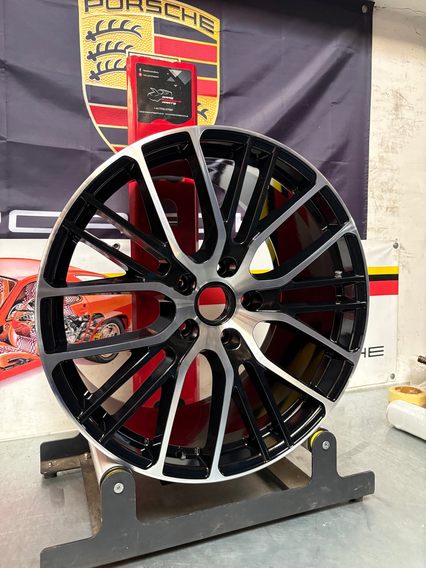 Porsche Panamera 11.5Jx21” ET69 alloy wheel 971601025AQ very nice condition, used