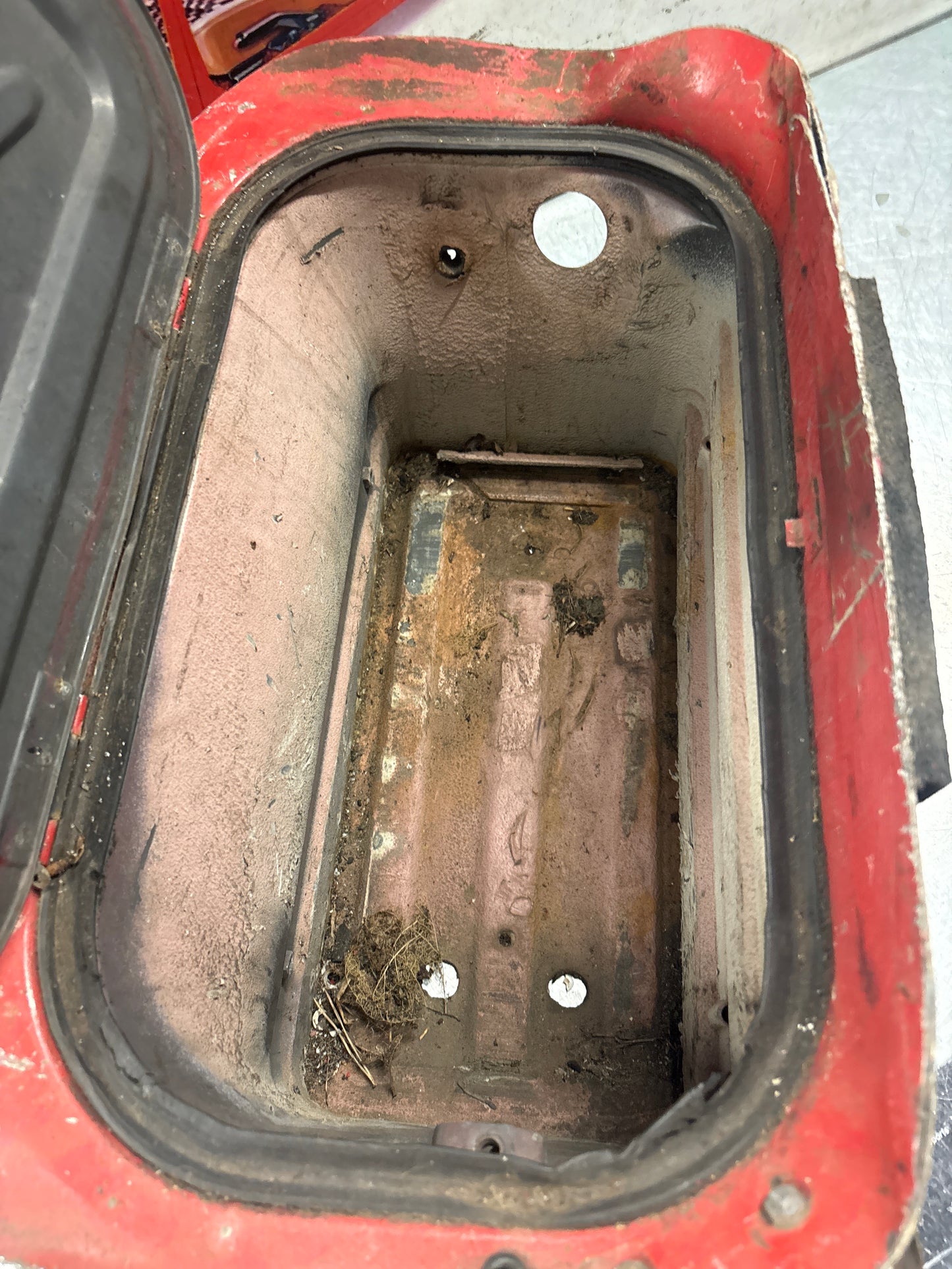 Porsche 928 Battery tray cut, 92850180502 used