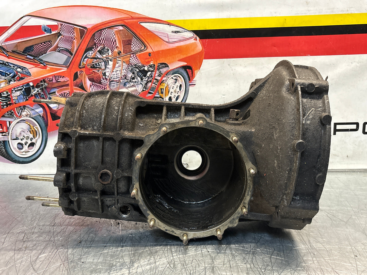 Porsche 914 transmission housing, used, HA049093