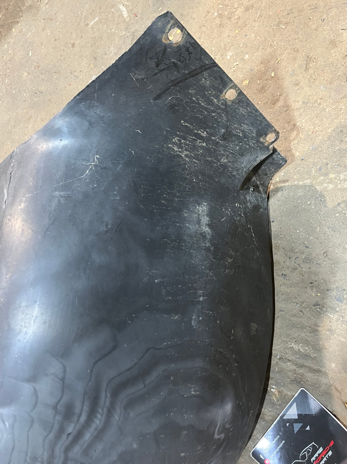 Porsche 944 turbo 968 wheel arch liner left 94450438102 spares or repair