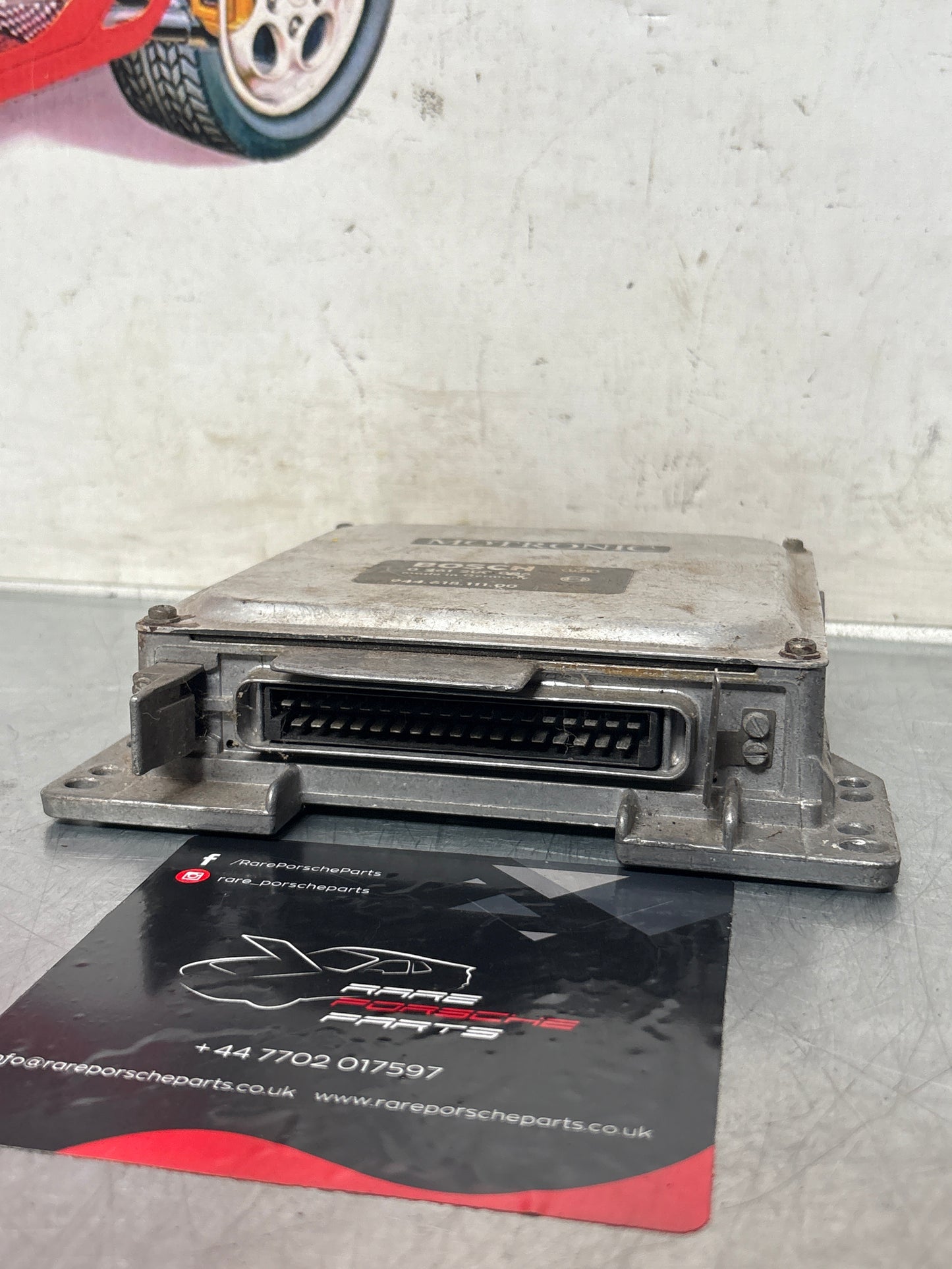 Porsche 944  ECU 94461811100 / 0261200006 used