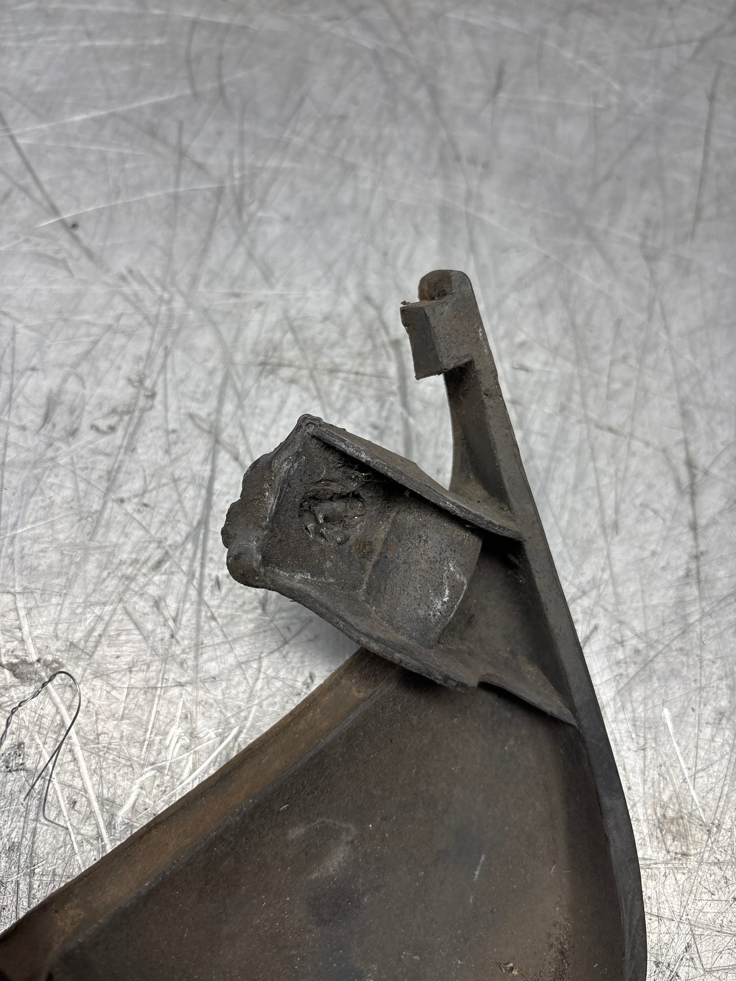 Porsche 944 lower door sill trim molding right side, used 9515591600