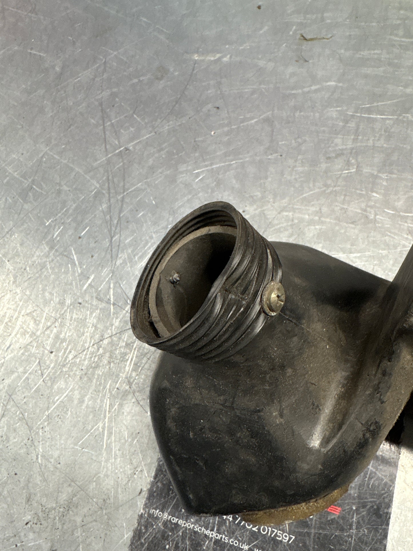 Porsche 924 mixing chamber, used 477820361