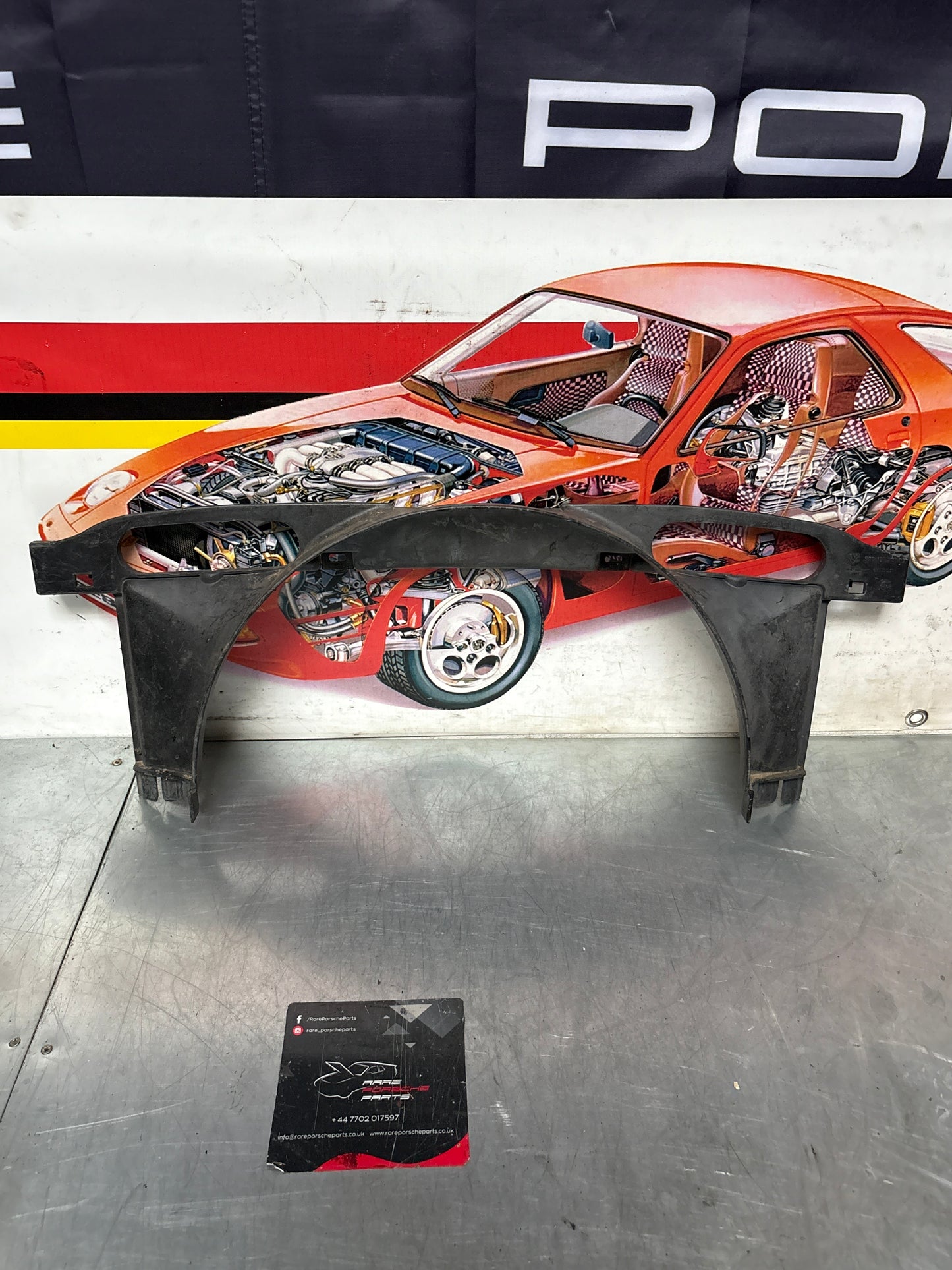 Porsche 928 S2 Upper Cooling Fan Shroud 92810626102 Top Fan Shroud