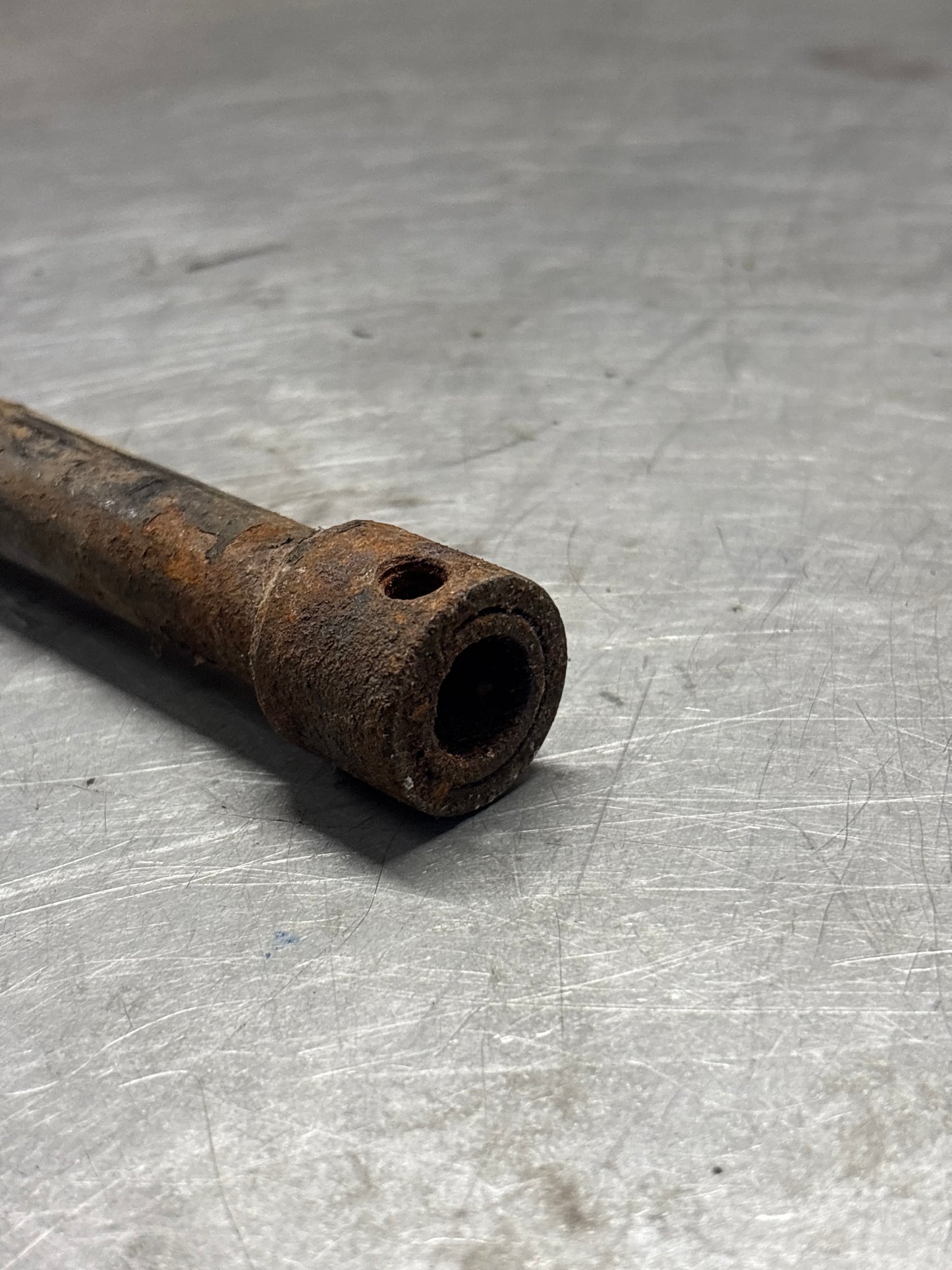 Porsche 924/944 gear shift rod, used 94442401900