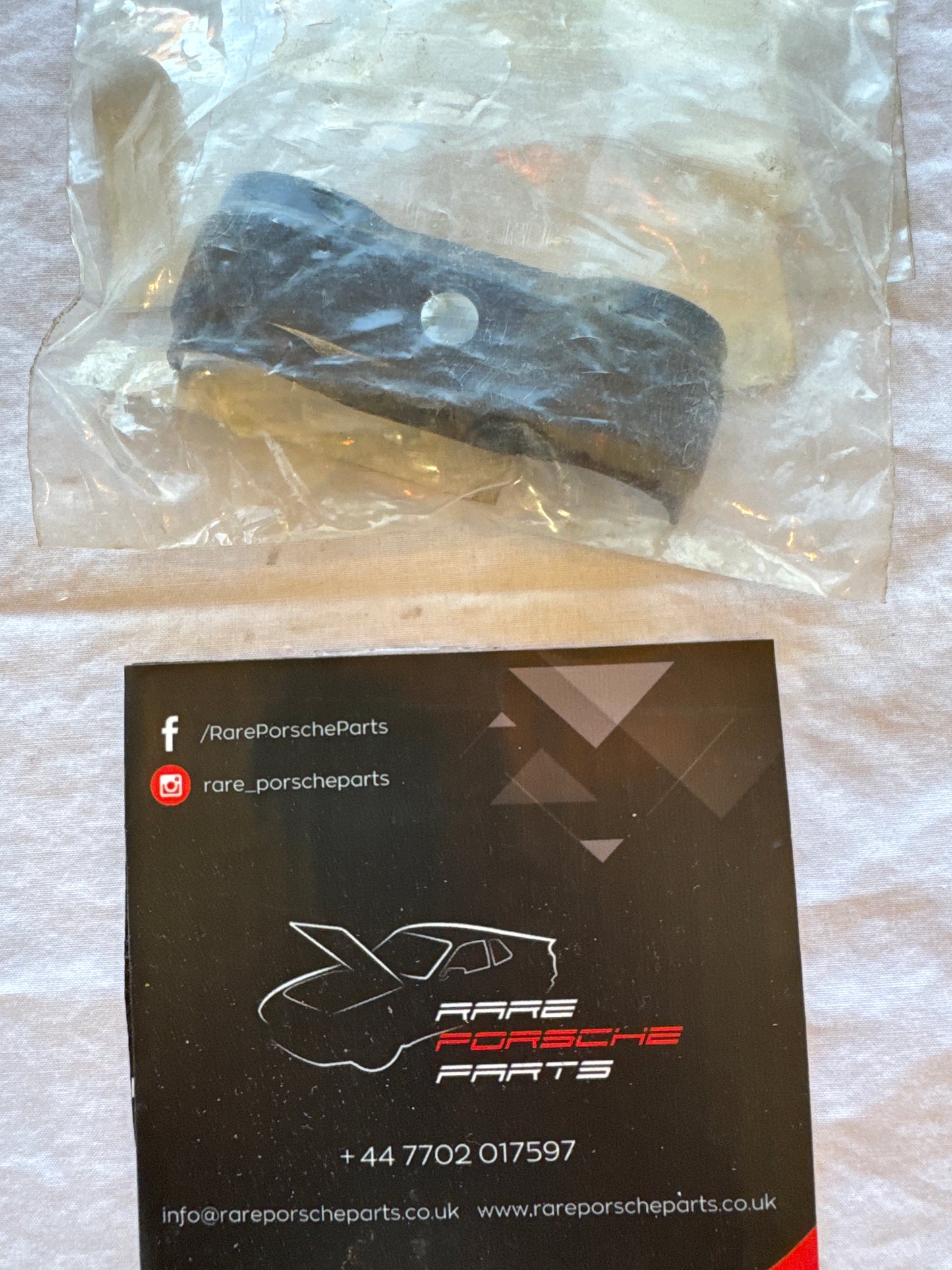 Porsche 911 long oil pipe support 91120730300 NOS