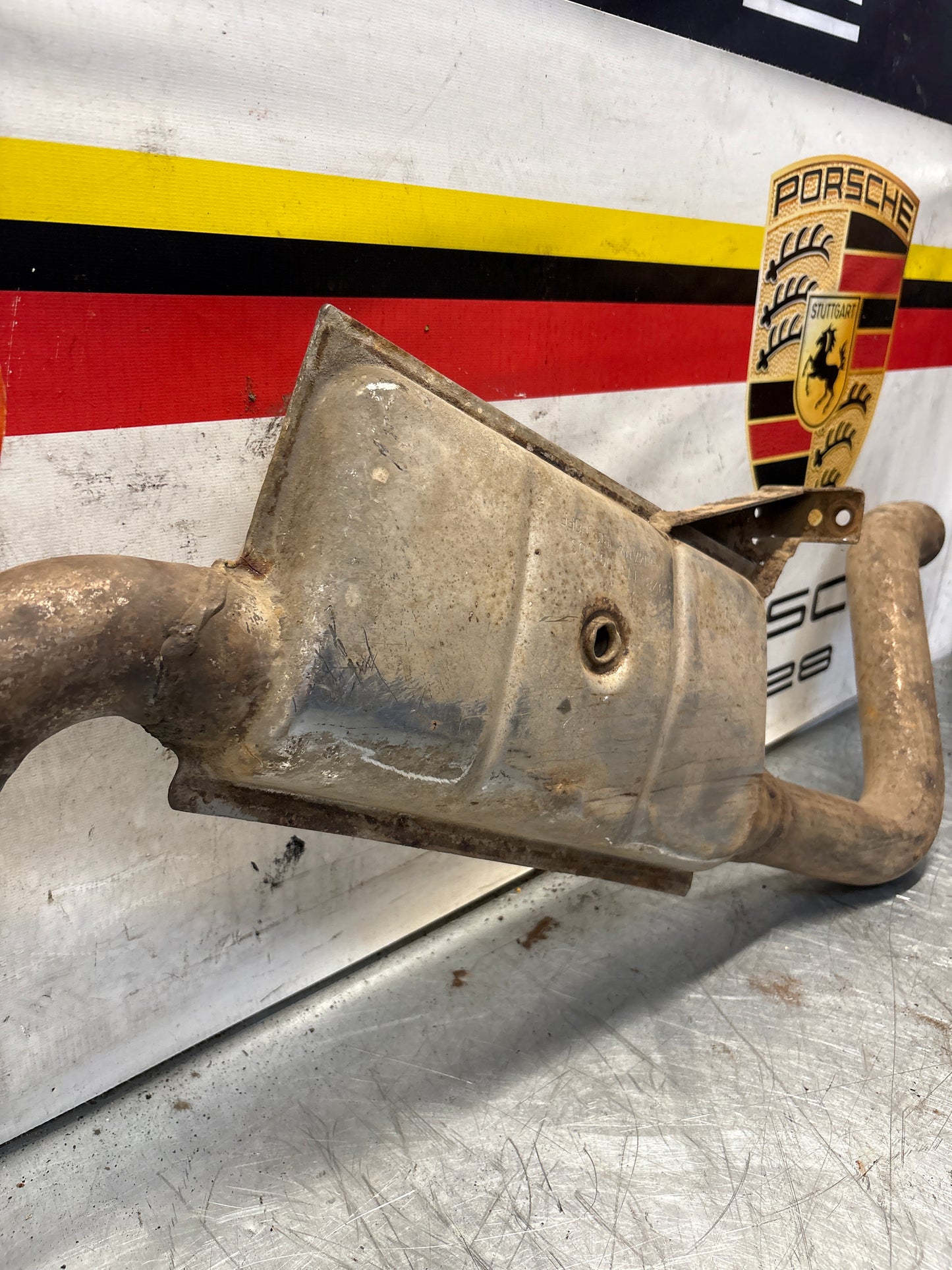 Porsche 928 S4 left middle silencer, used 92811109303