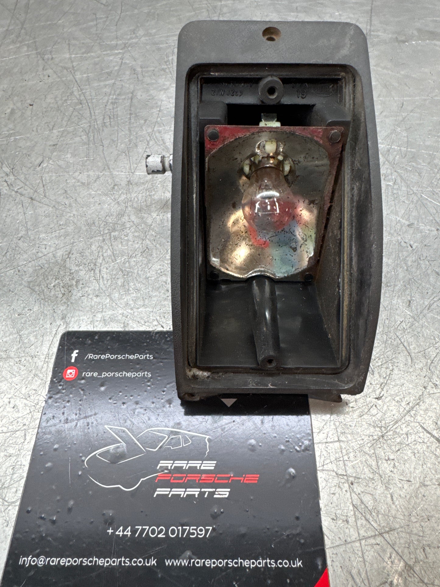 Porsche 944 924 front indicator body 477953065A used