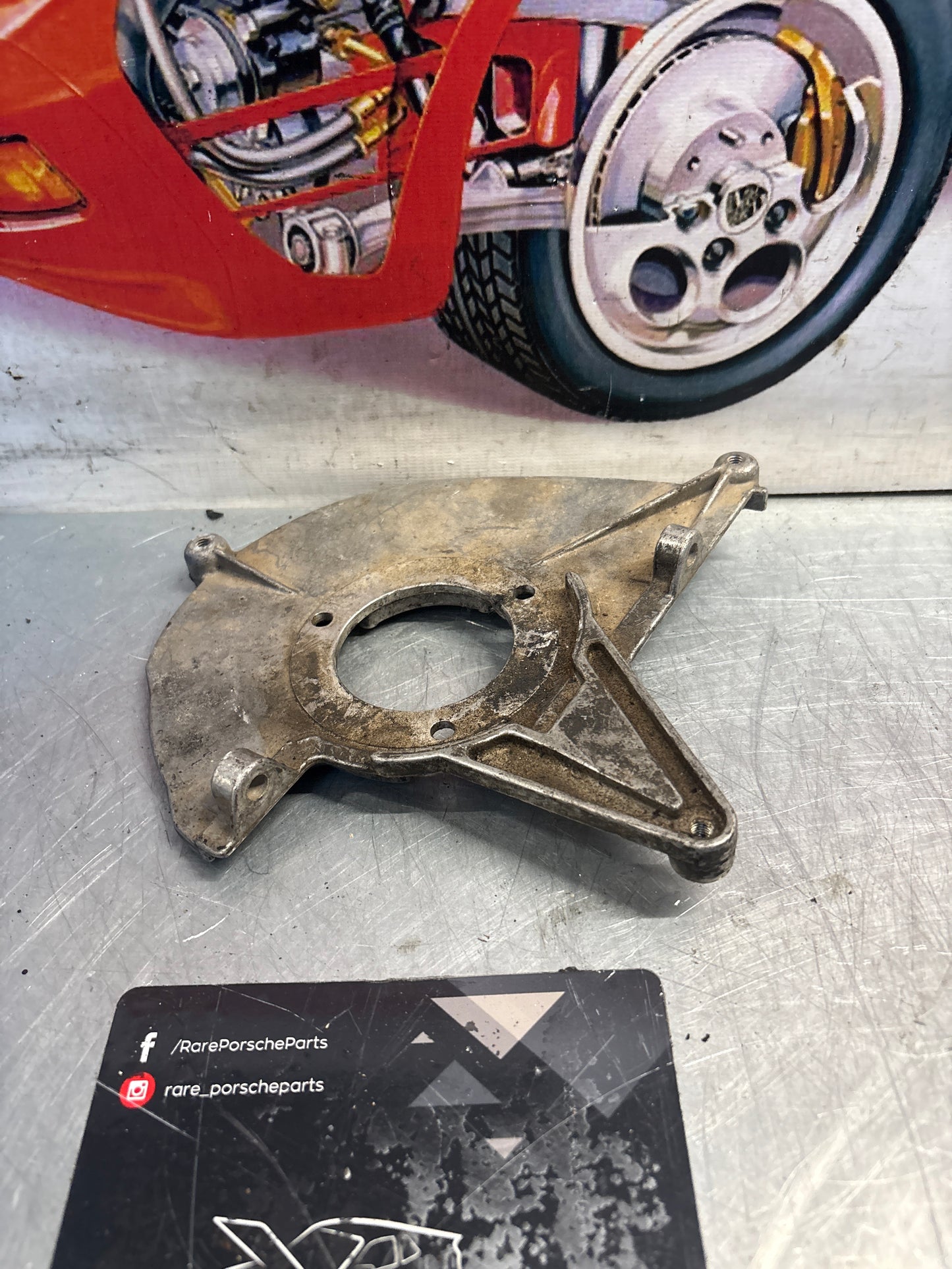 Porsche 928 Timing belt cylinder head cover, used. 9281051273R