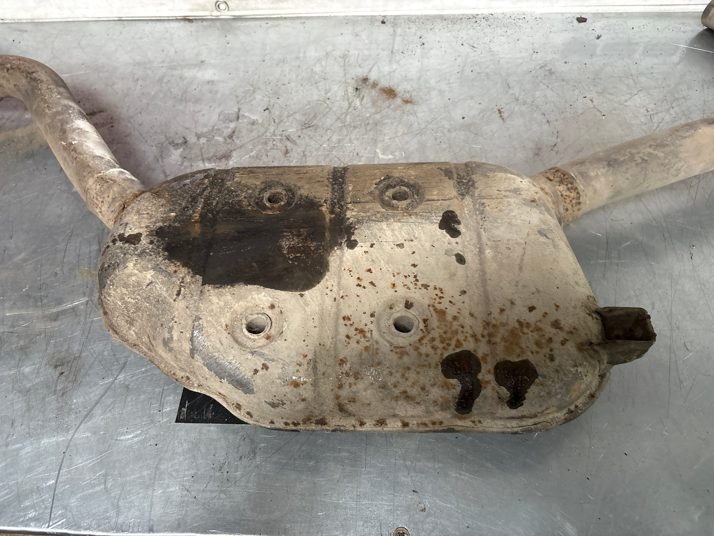 Porsche 928 Right side silencer, used 92811109301