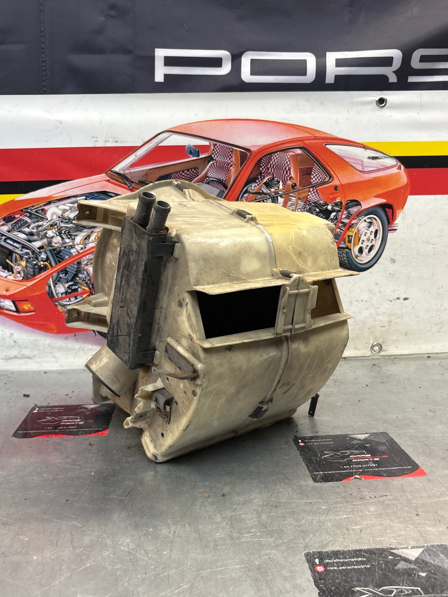 Porsche 924S heater box blower fan assembly, complete, used 811819096 / 321819095 / 321819087