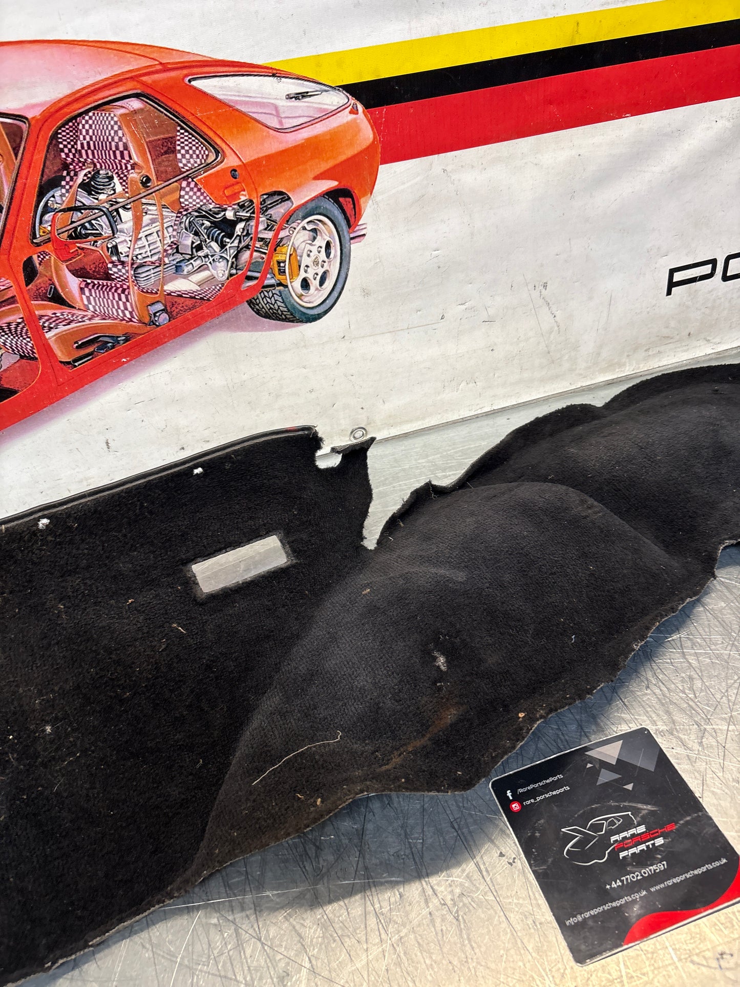 Porsche 924/944 85.5- rear left side trim carpet, black, 94455508301, used