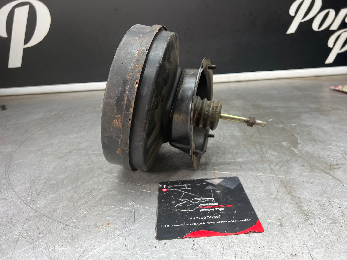 Porsche 944 brake booster, used 94435502503