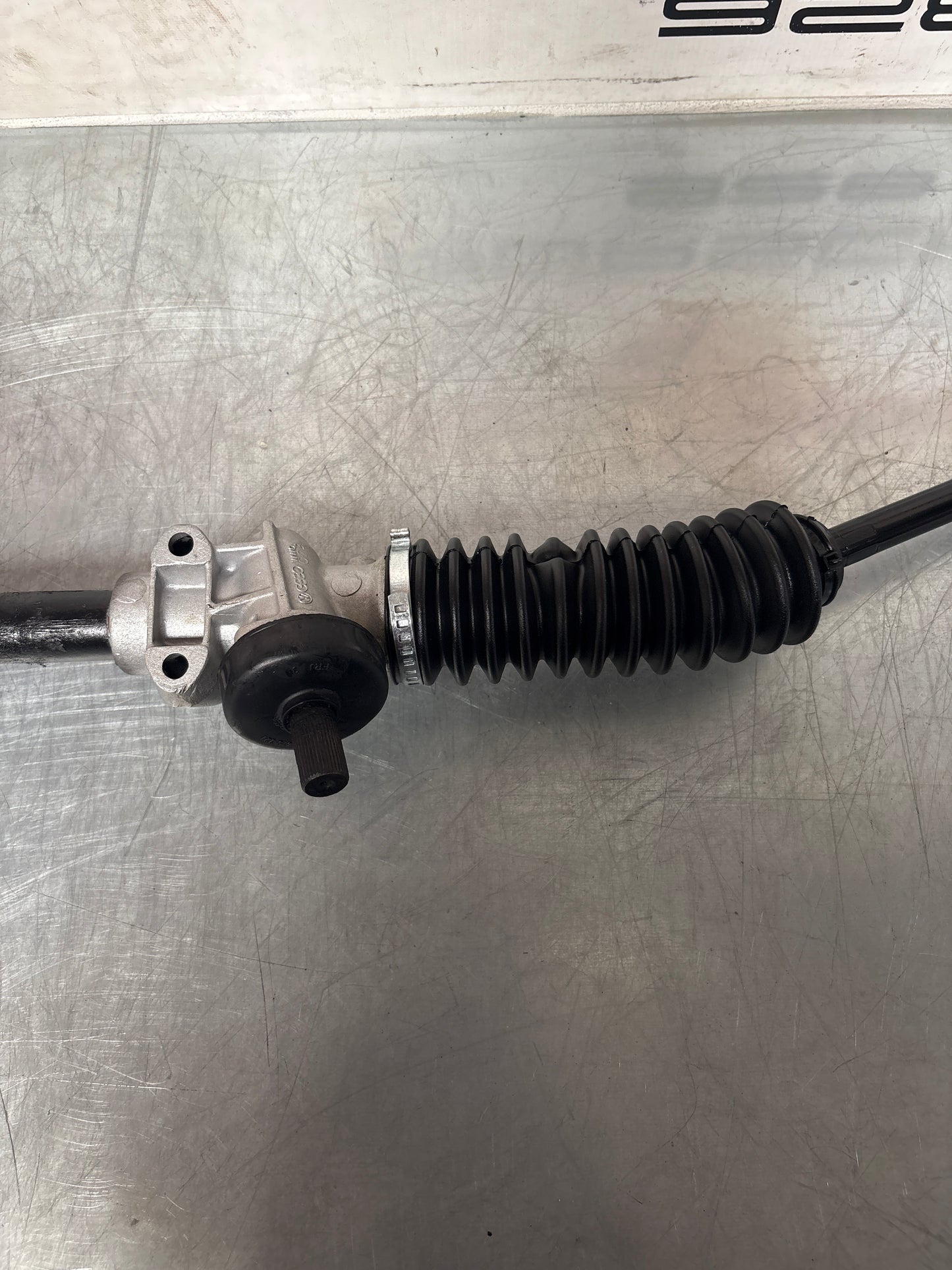 Porsche 924 LHD Manual steering rack, refurbished 477419101B