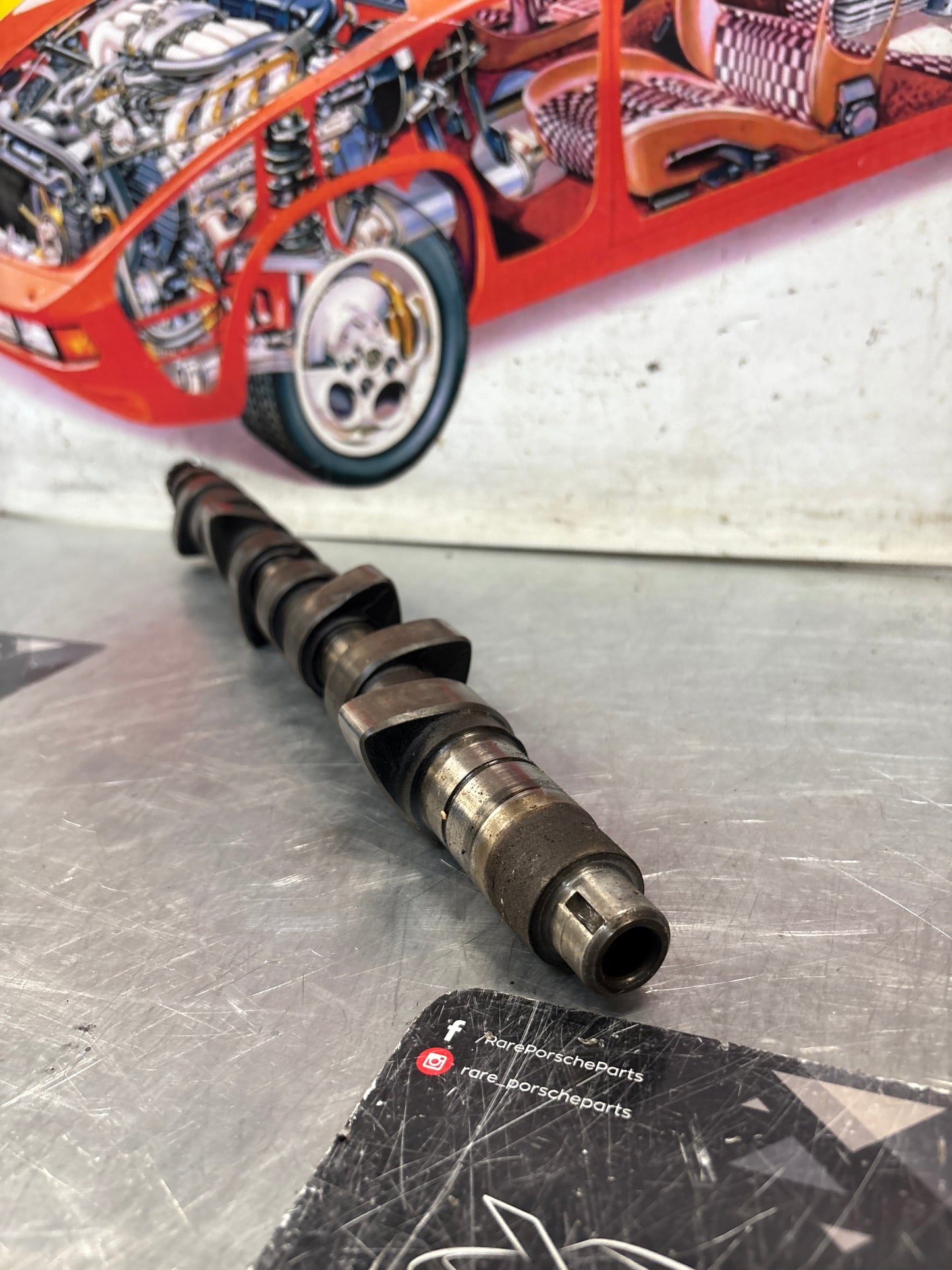Porsche 924 / 924 Turbo chamshaft 046109021used