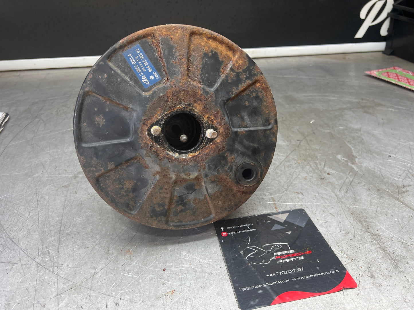 Porsche 944 brake booster, used 94435502502