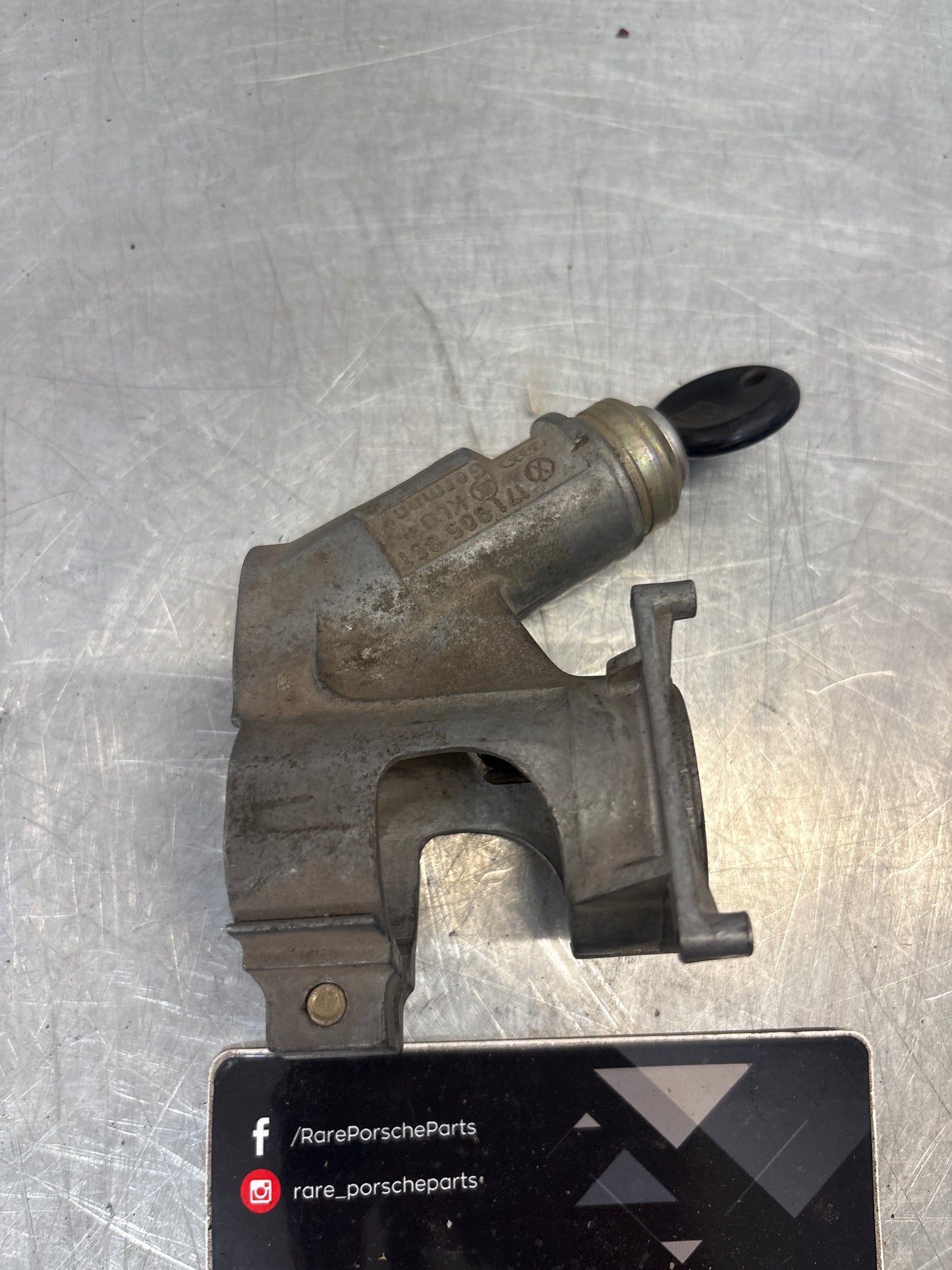 Porsche 924 / 944 ignition barrel. 171905851 used