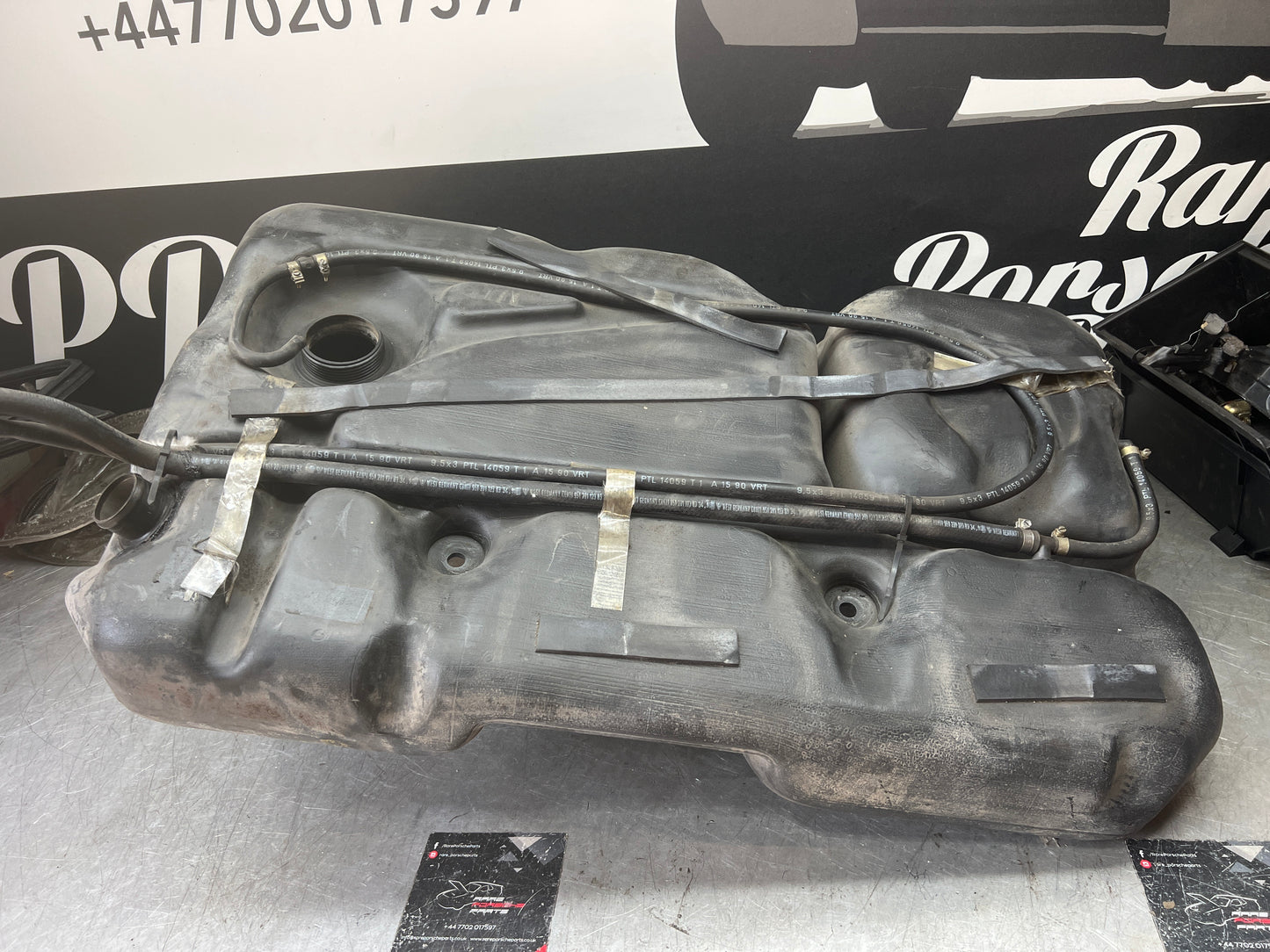 Porsche 944 plastic fuel tank, 95120102103, study photos