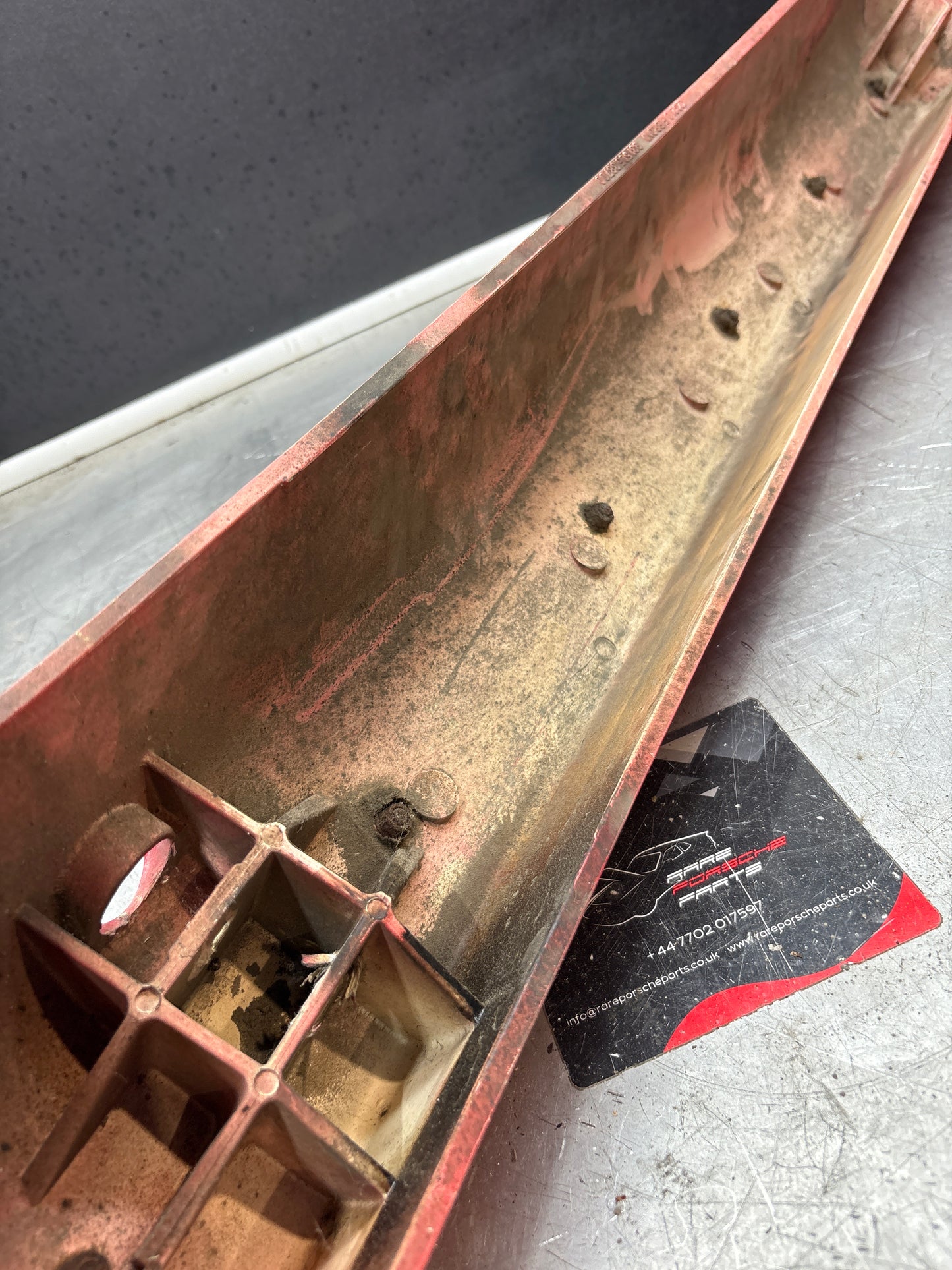 Porsche 944 S2/Turbo rear bumper, used 93150538700 / 95150506900