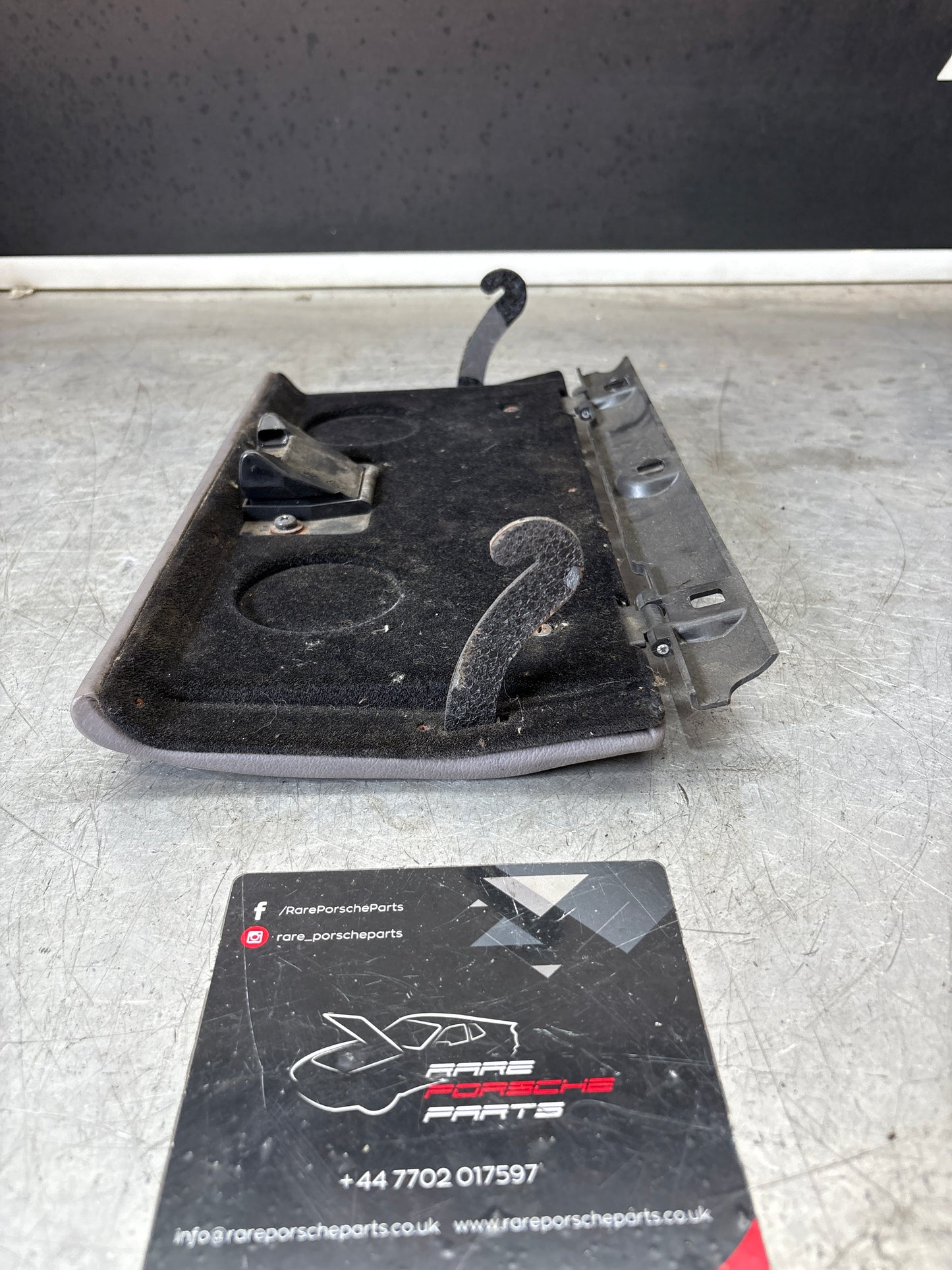 Porsche 944 85-92 glove box lid grey used