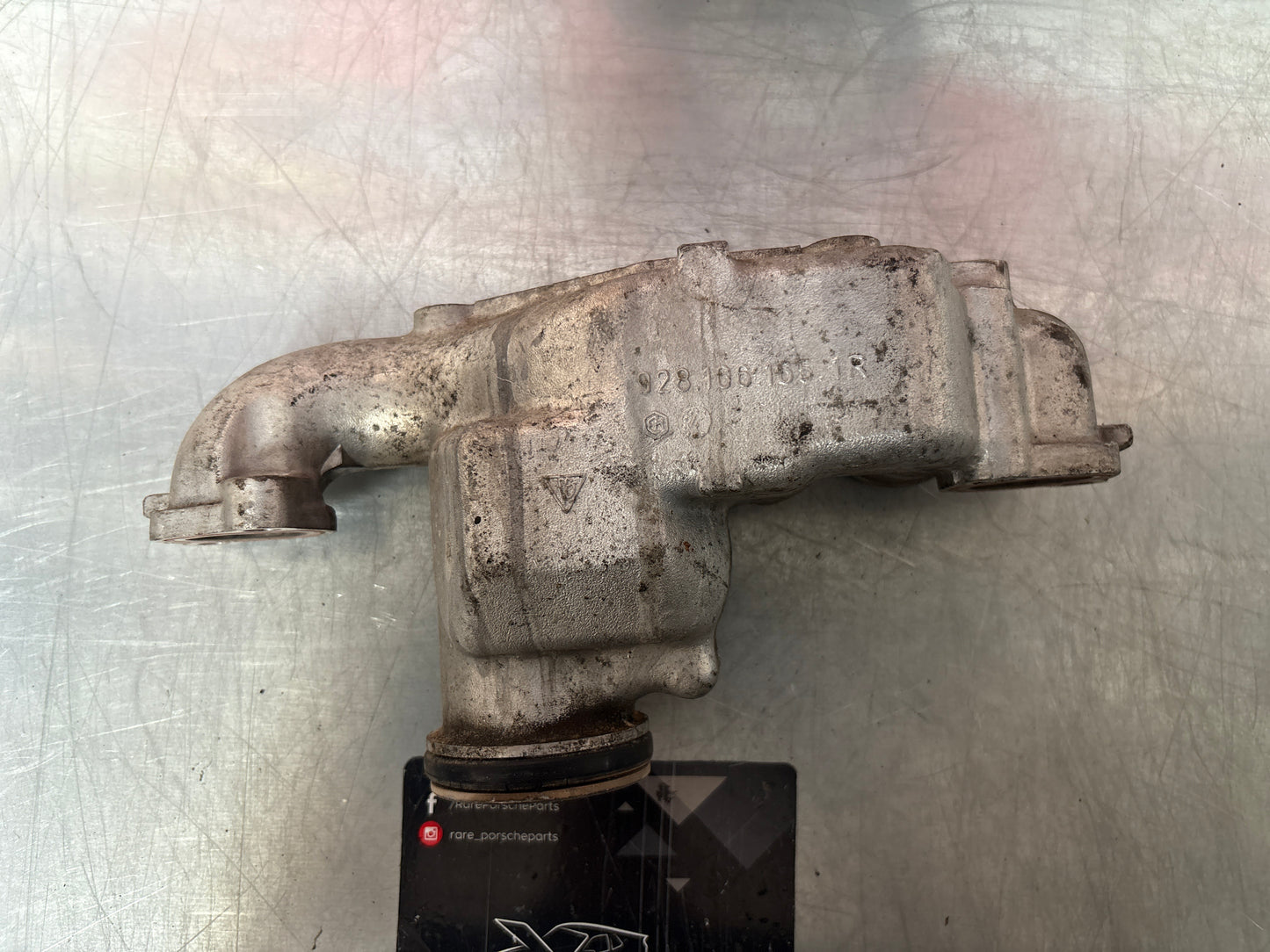 Porsche 928 85.5- thermostat housing, used 9281061651R