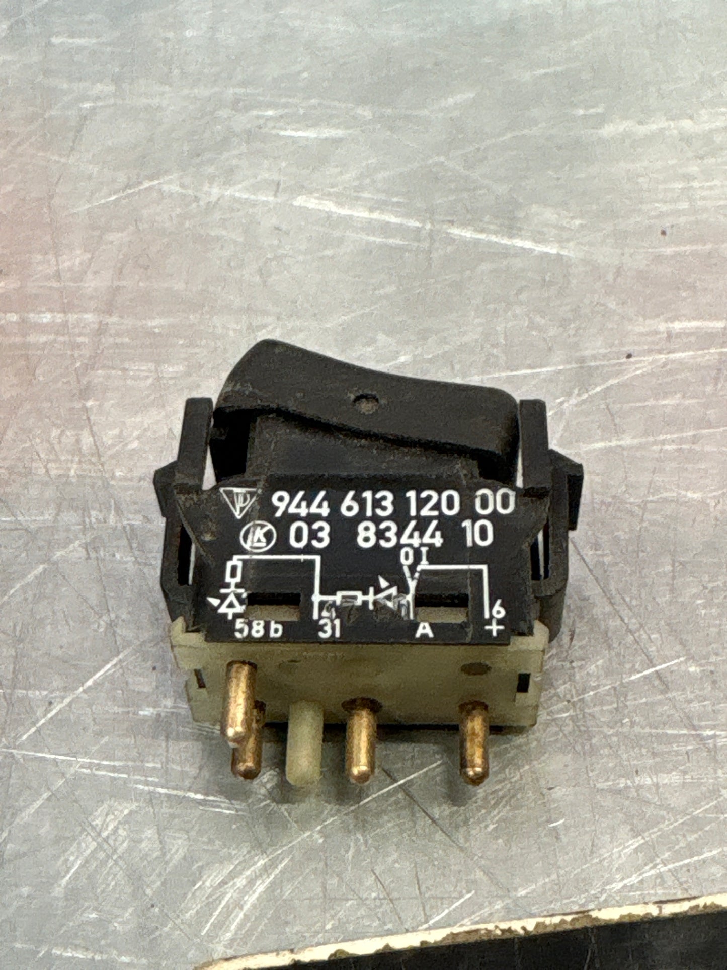 Porsche 944 Rear fog light switch 94461312000 Used