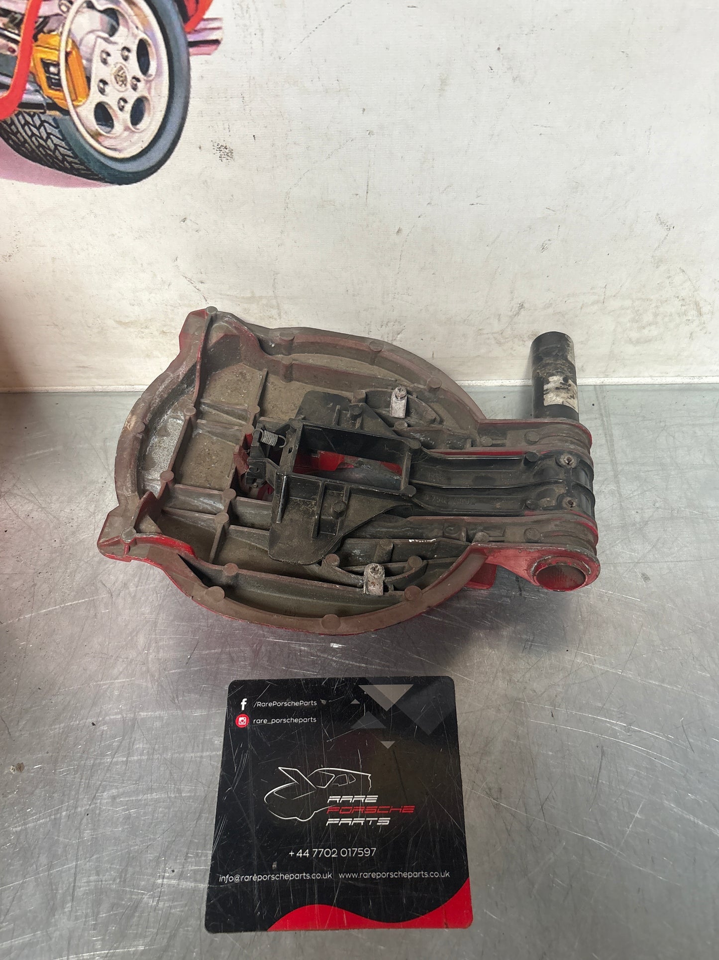 Porsche 928 right headlight swivel frame without bearing 92875024902 92875024302 used