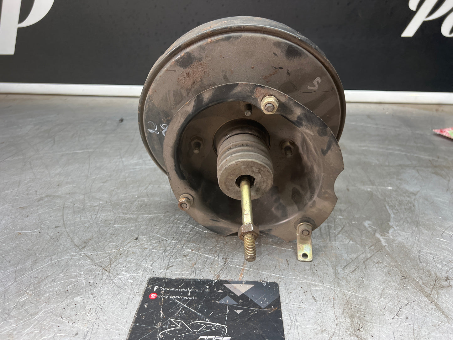 Porsche 944 brake booster, used 95135502711