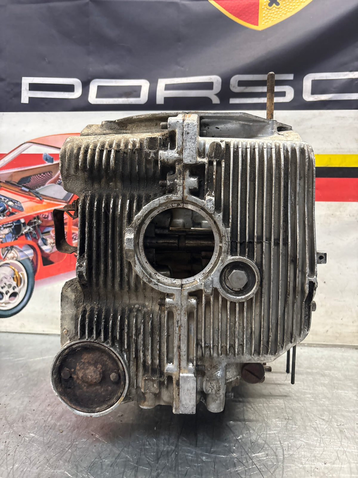 Porsche 914 1.7L engine case, used EA061528