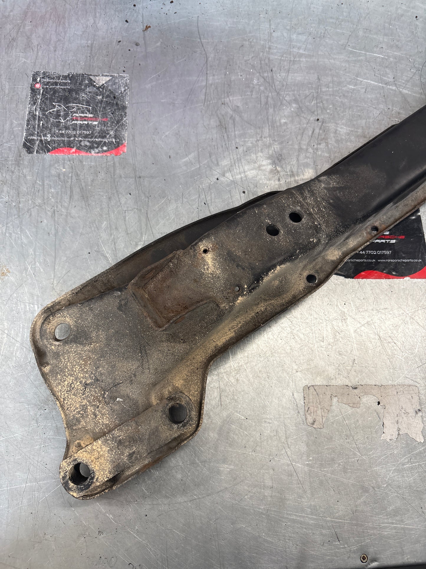 Porsche 928 82-85 engine mount, used 92837501106