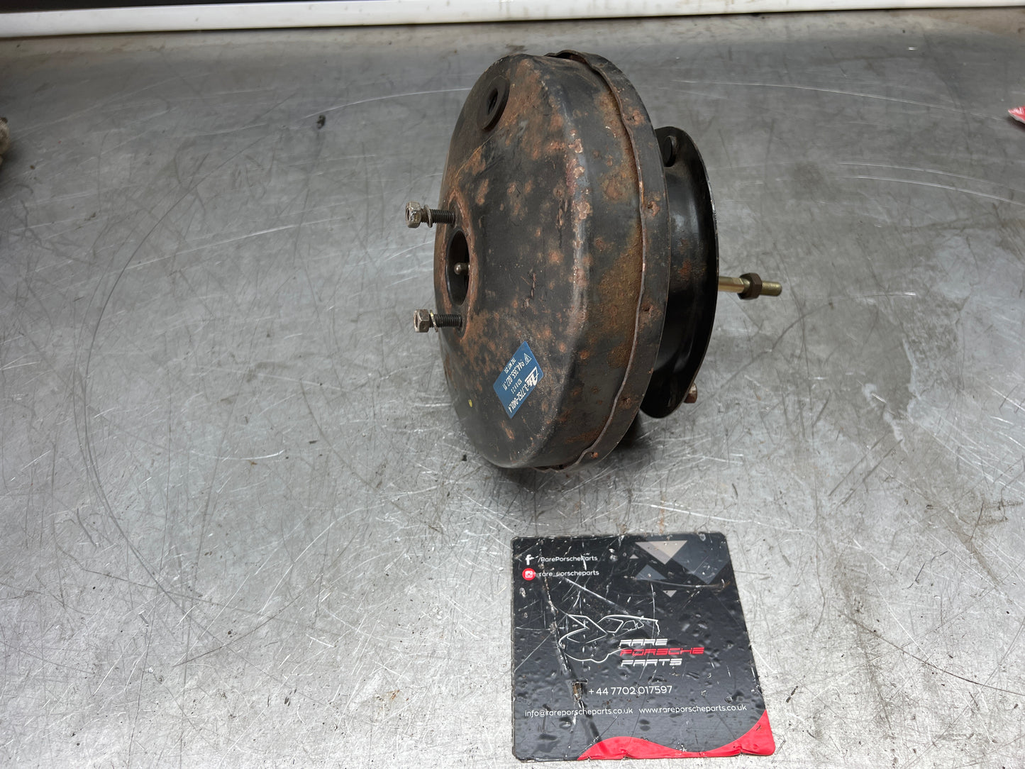 Porsche 944 brake booster, used 95135502711