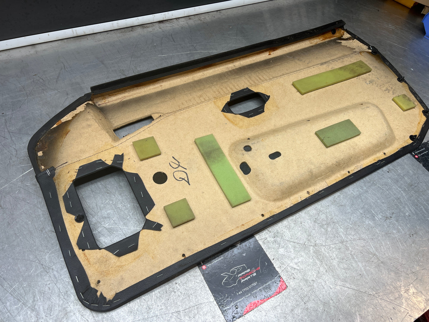 Porsche 944 left black door card for late cars from 85.5 944555017