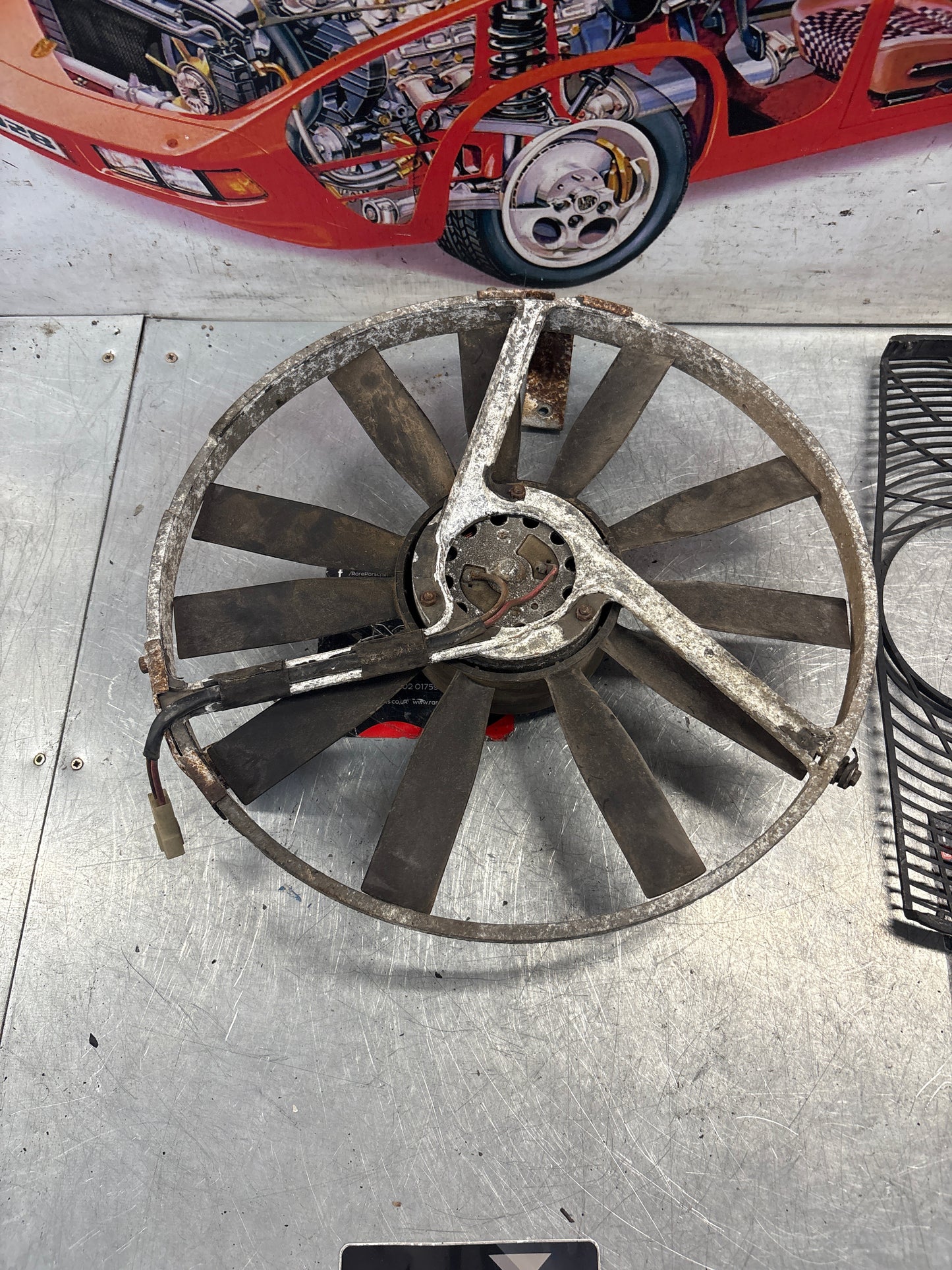 Porsche 928, 80- Air conditioner condenser  cooling  fan, genuine 92862410301 used