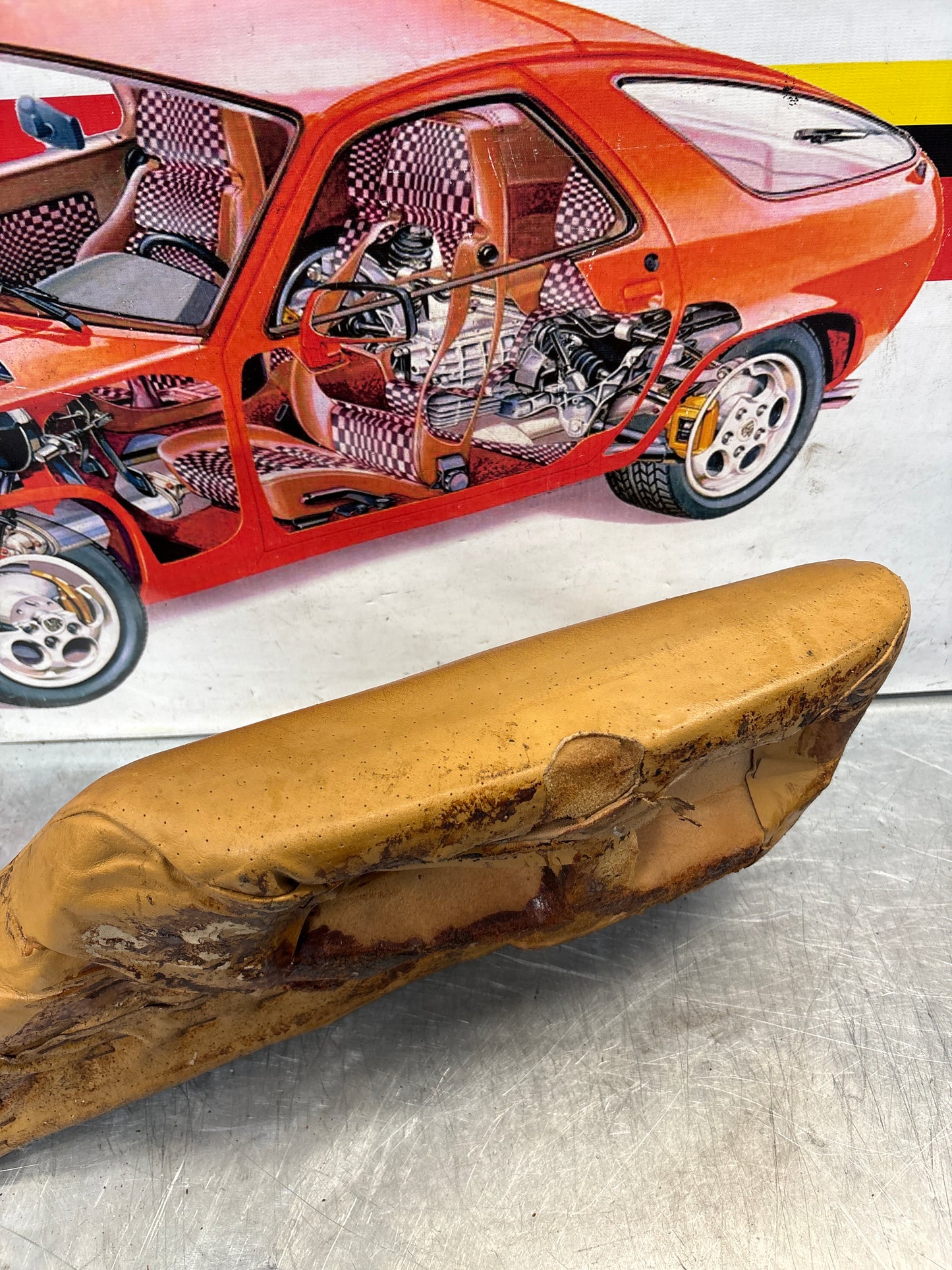 Porsche 928 rear left seat cushion, beige, leather, used 92852205951