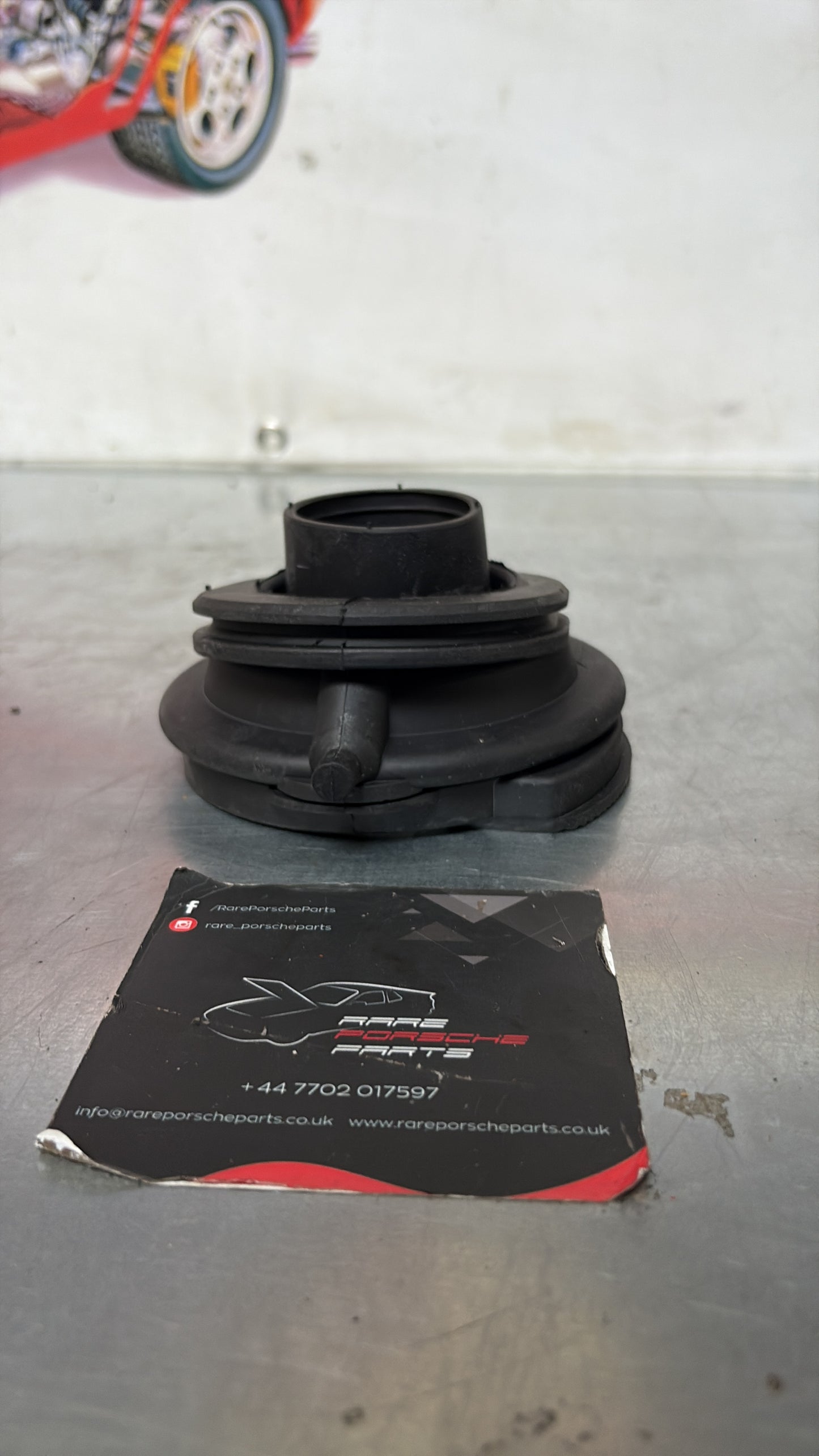 Porsche 944 fuel filler rubber sleeve, refurbished 93120128102