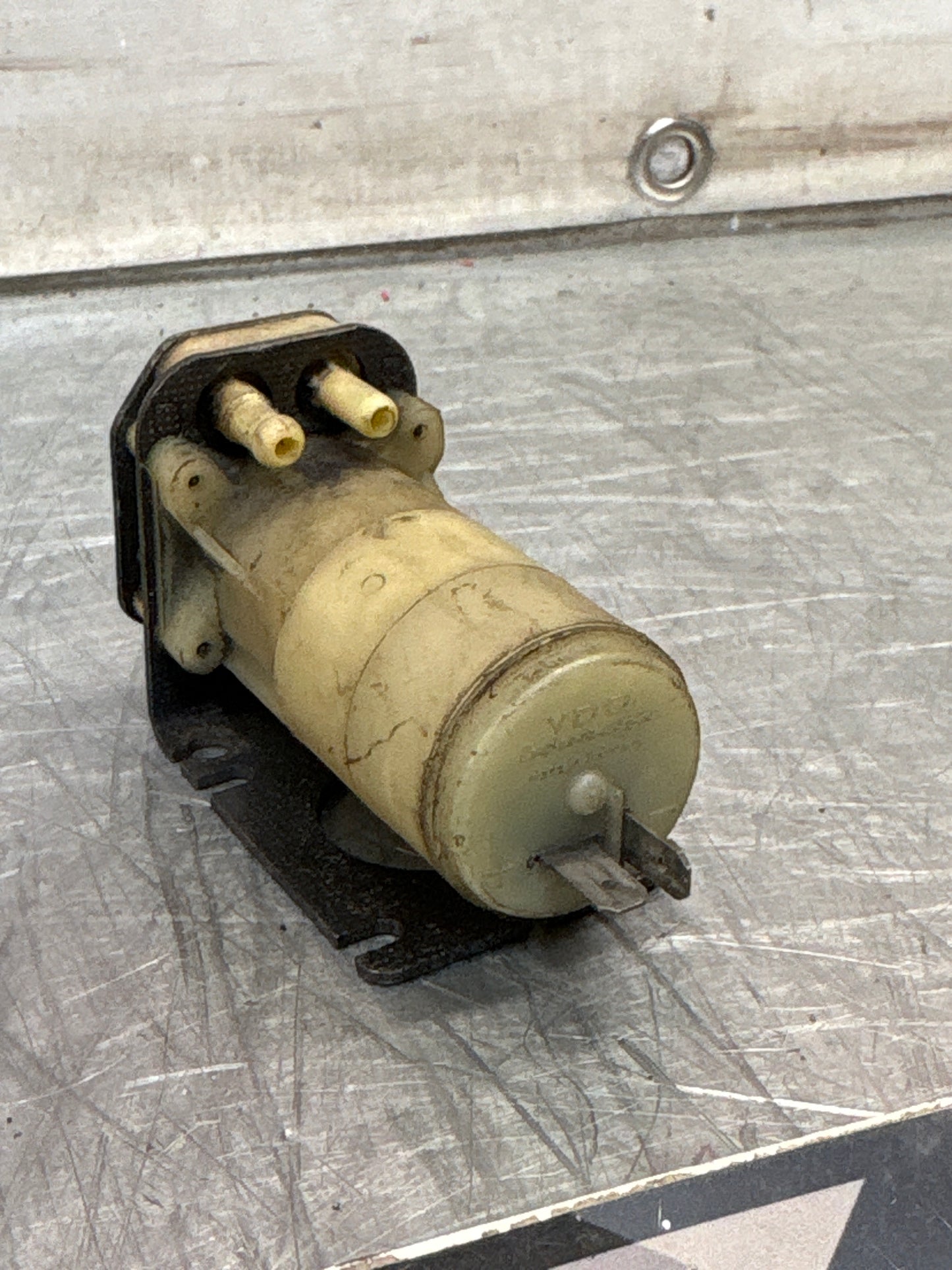 Porsche 914 944 928 genuine VDO Windscreen Washer Pump, 92862807401, used