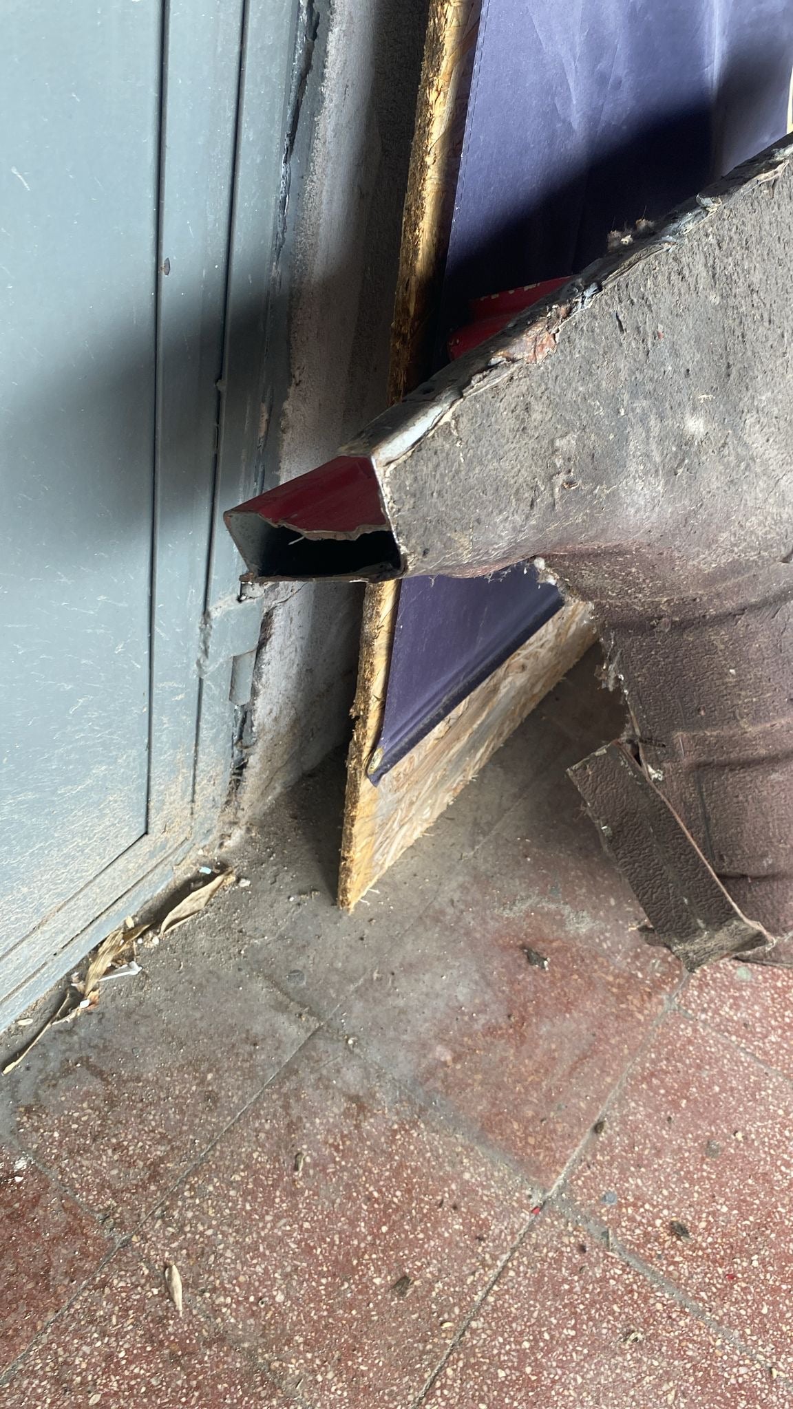 LPorsche 924 76-79 left sill / fender section, 477809601B cut