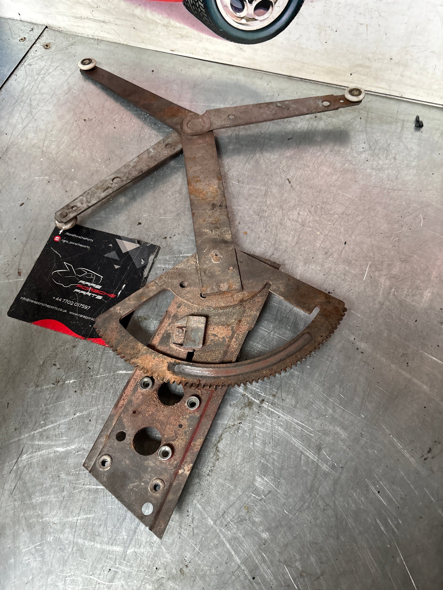 Porsche 911 window regulator mechanism, used 91154200328