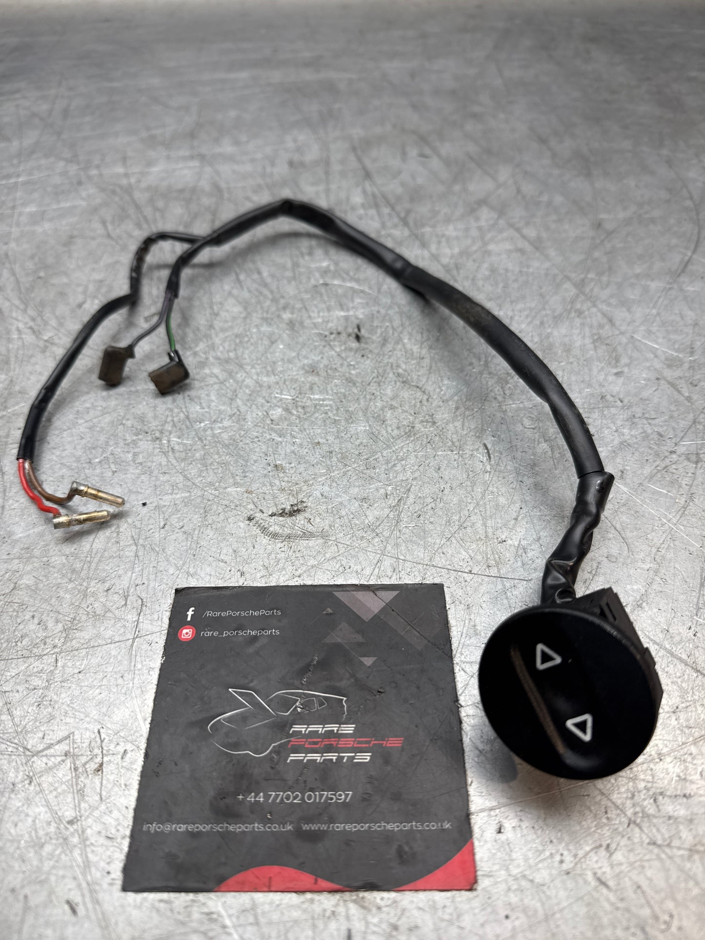 Porsche Switch seat adjustment for 911/928/944/968/964/993 LÄNGS 92861318200