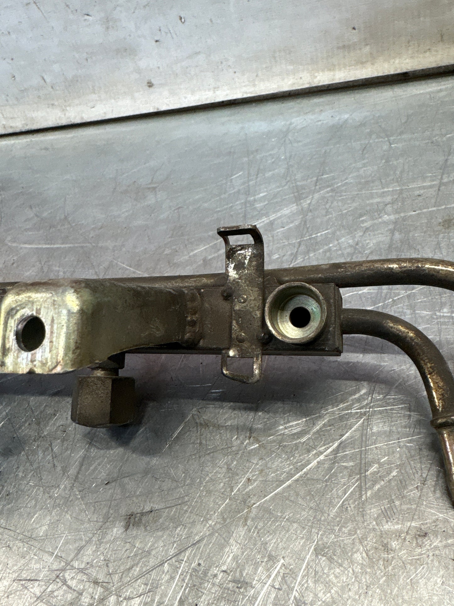 Porsche 944S fuel rail 94411008012 Used