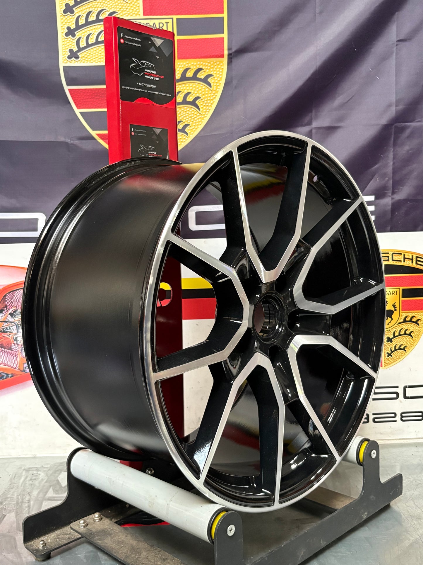 Porsche Taycan GTS 11.5Jx21” ET66 alloy wheel, 9J1601025BD, very nice condition, used