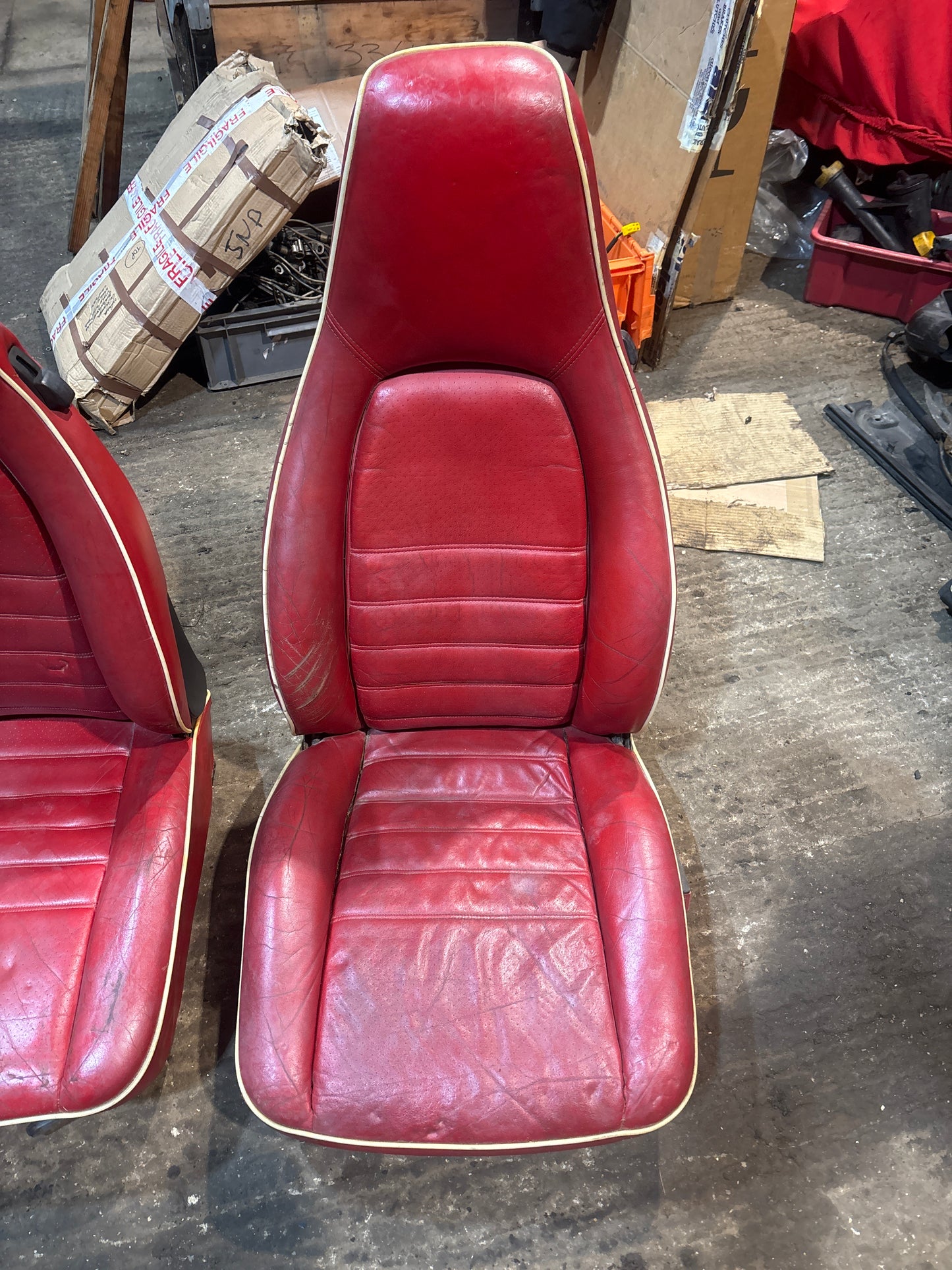 Porsche 944 Red Electric Front seats For Refurb, not tested!!