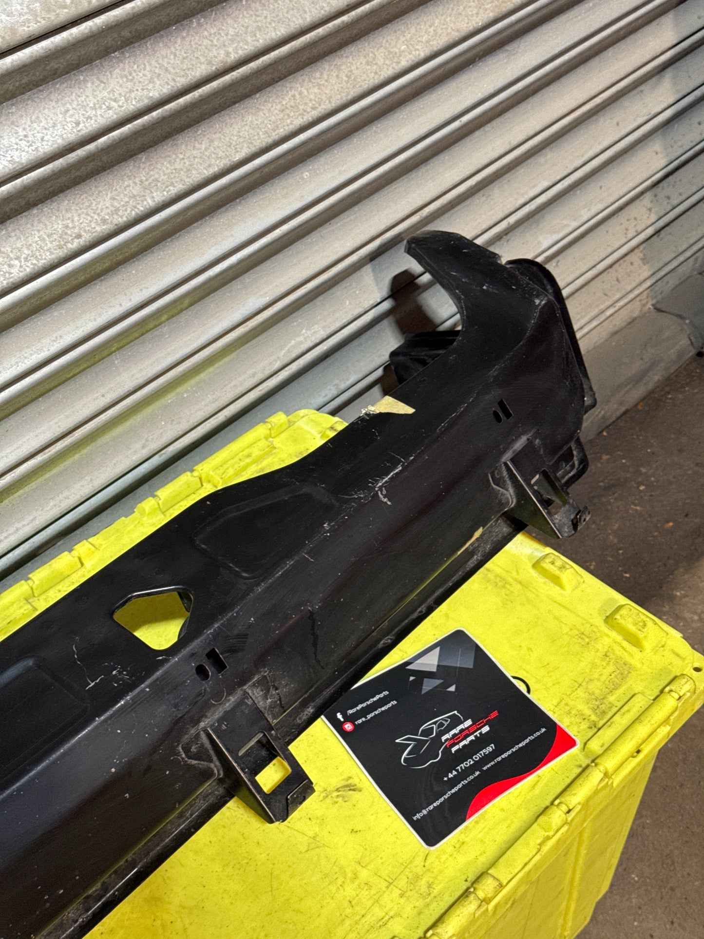 Porsche 964 Rear Cross member- 96550107901 - New old stock