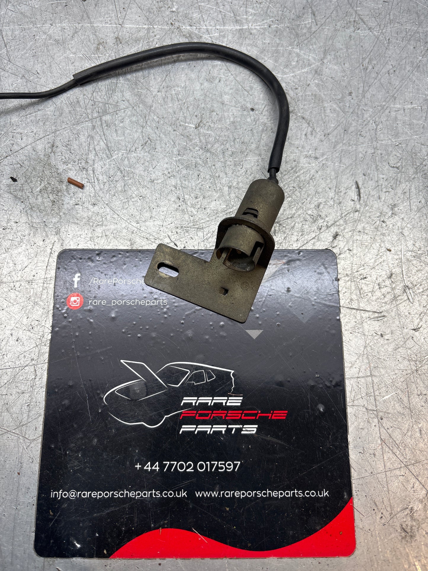 Porsche 924 944 engine compartment light, later type, short cable 94462805100, used