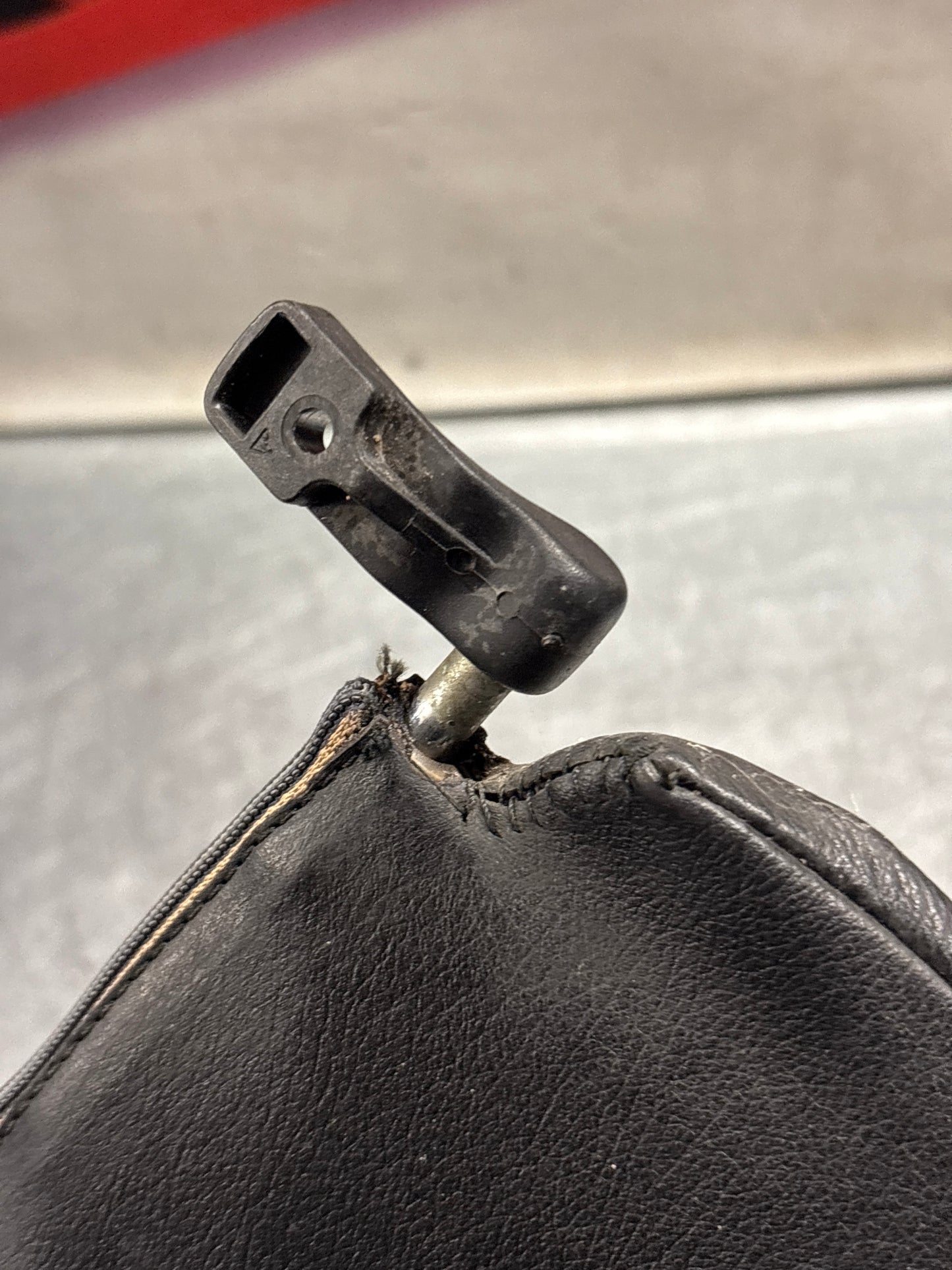 Porsche 928 L+R rear sunvisor, black, used 92873103504