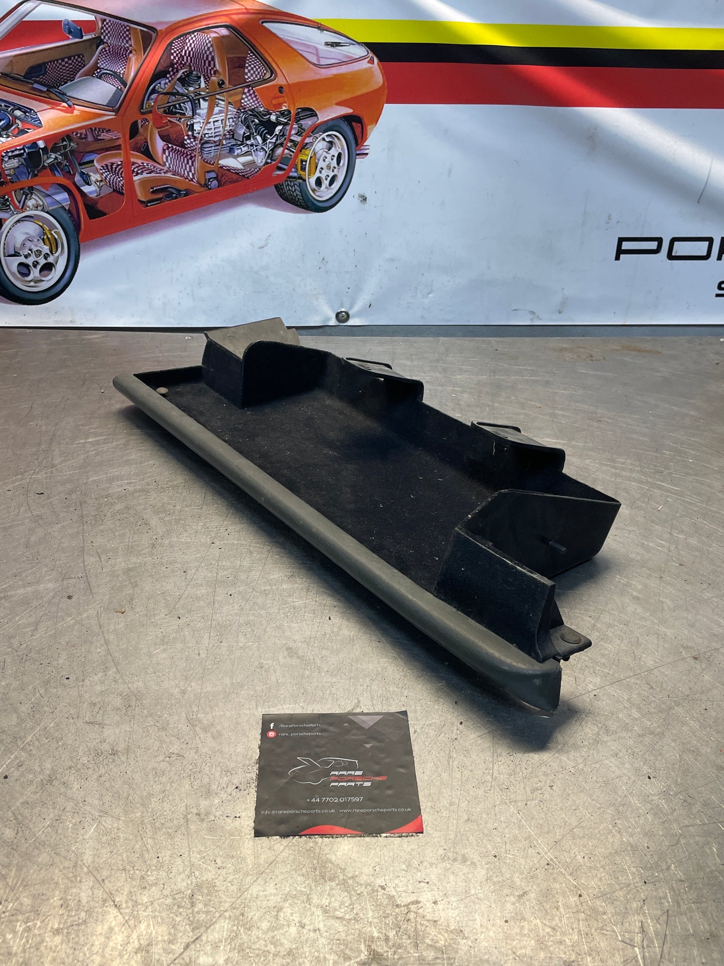 Porsche 928 under glove box shelf, grey 92855207702 LHD only, used