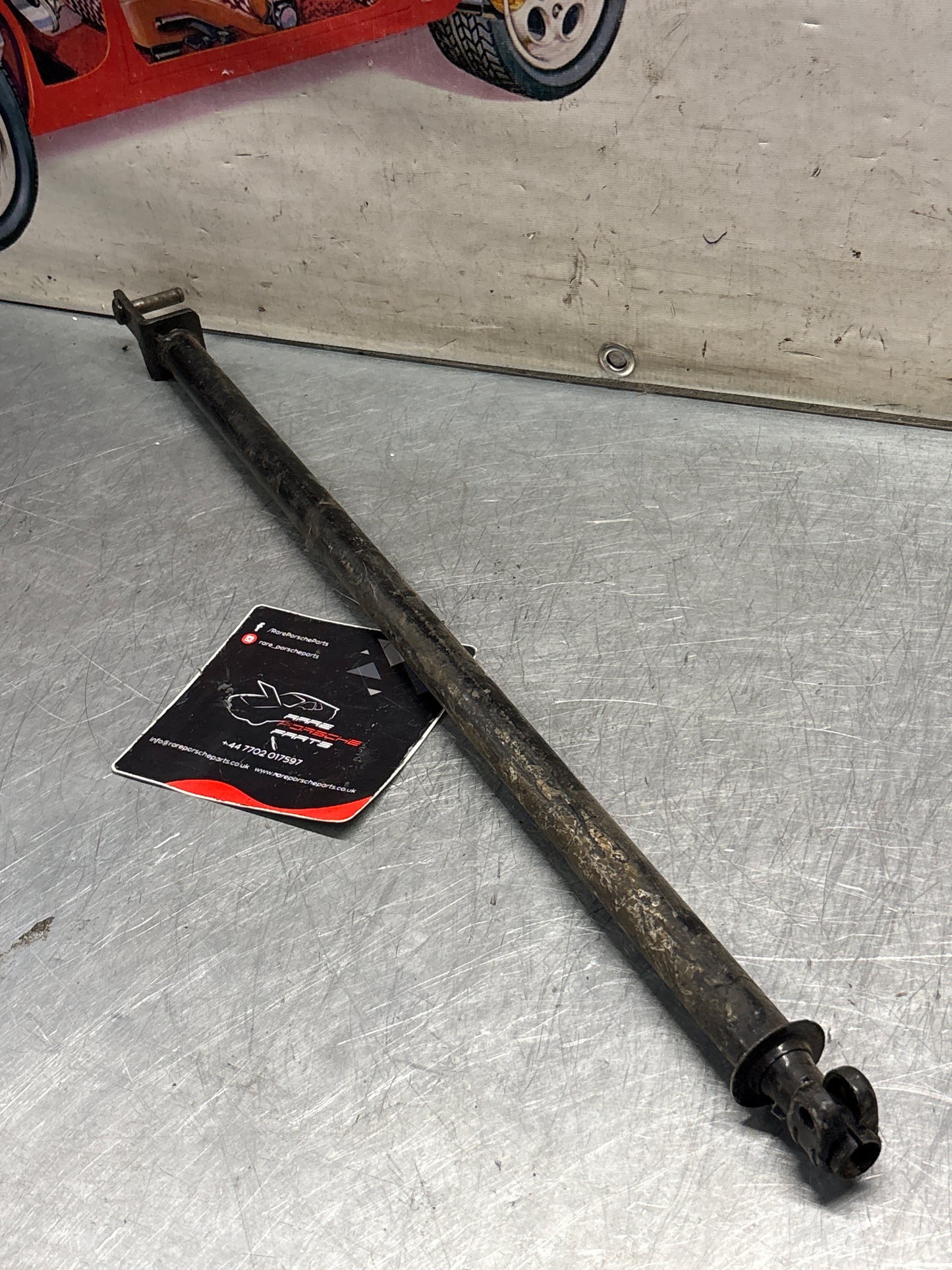 Porsche 928 manual gear shift rod, shorter verson 1981-, used, 92842402818
